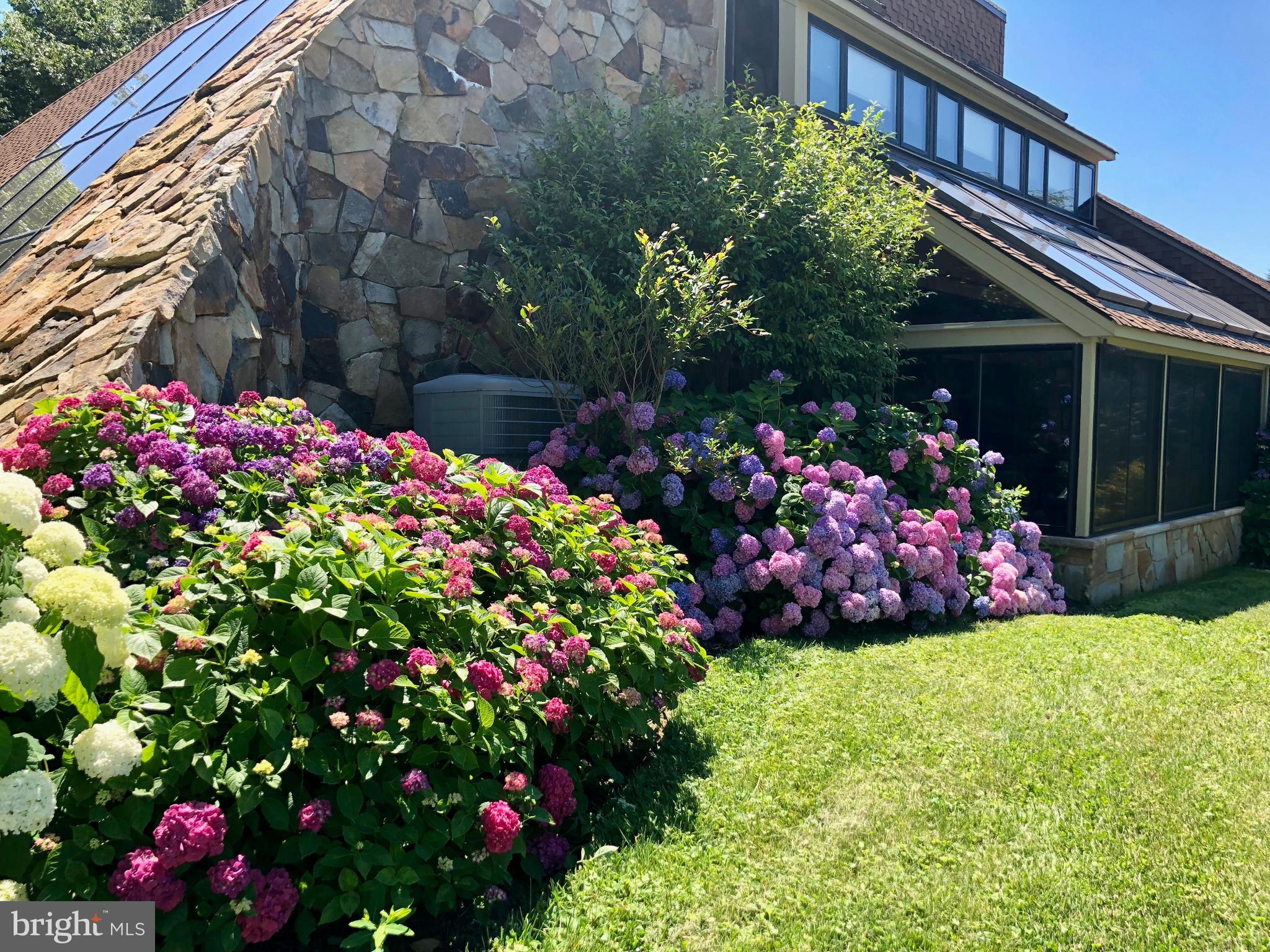 BENNETT POINT - Residential