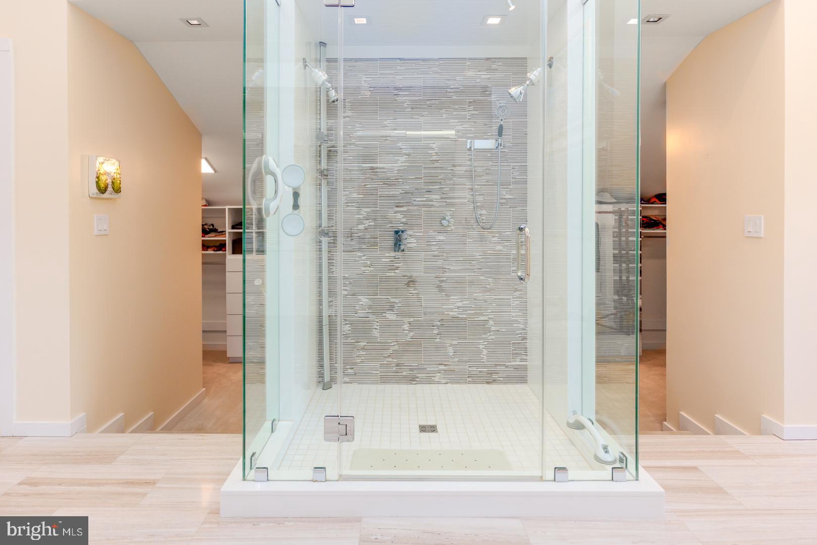 BENNETT POINT - Residential