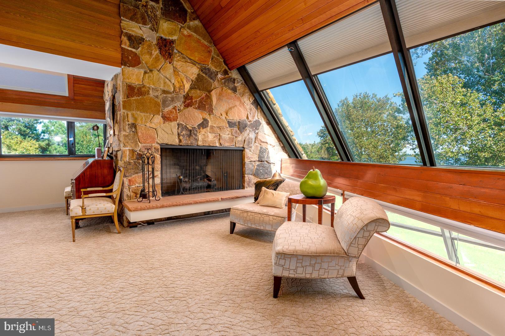 BENNETT POINT - Residential