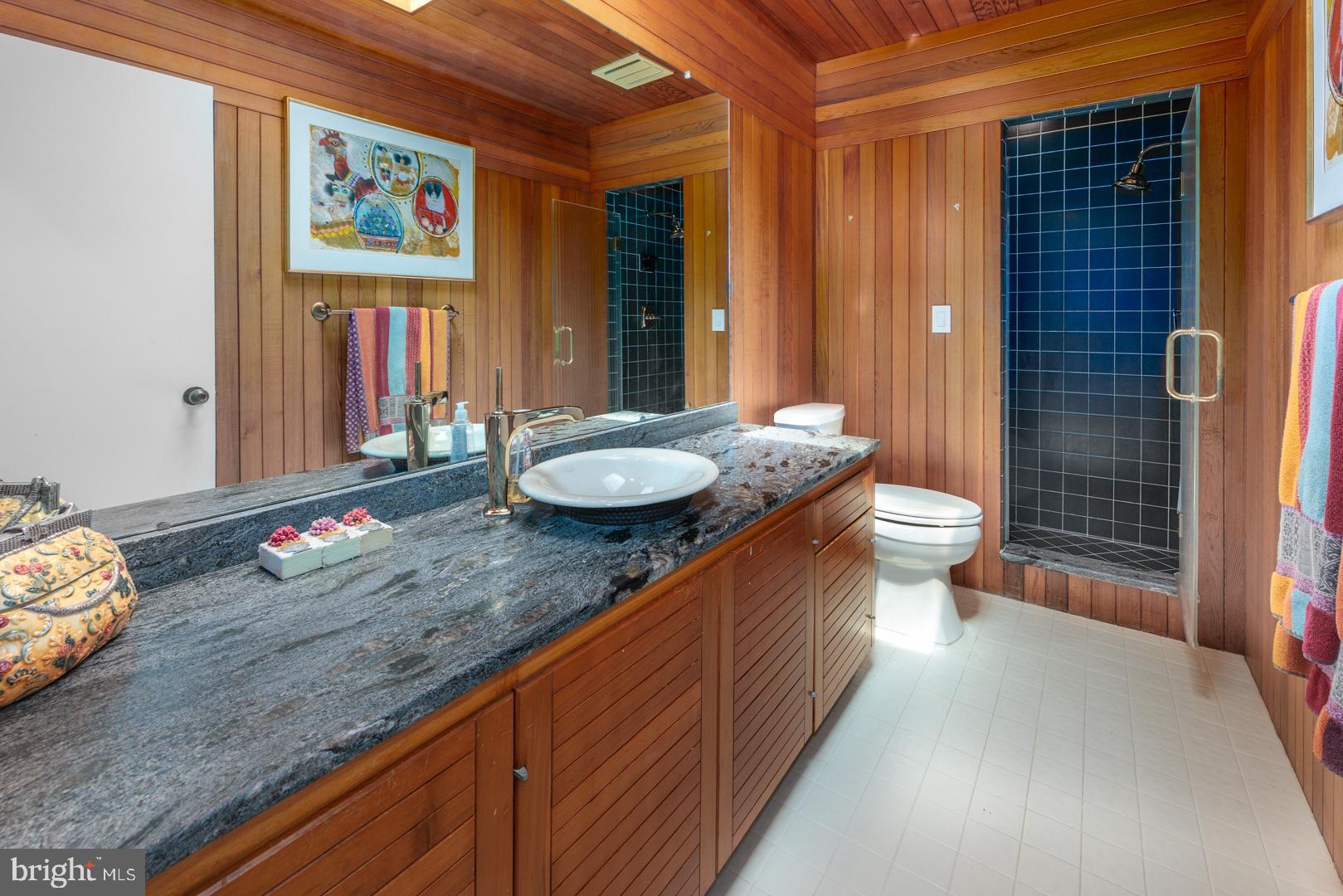 BENNETT POINT - Residential