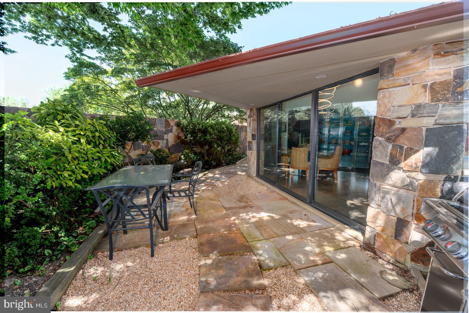 BENNETT POINT - Residential