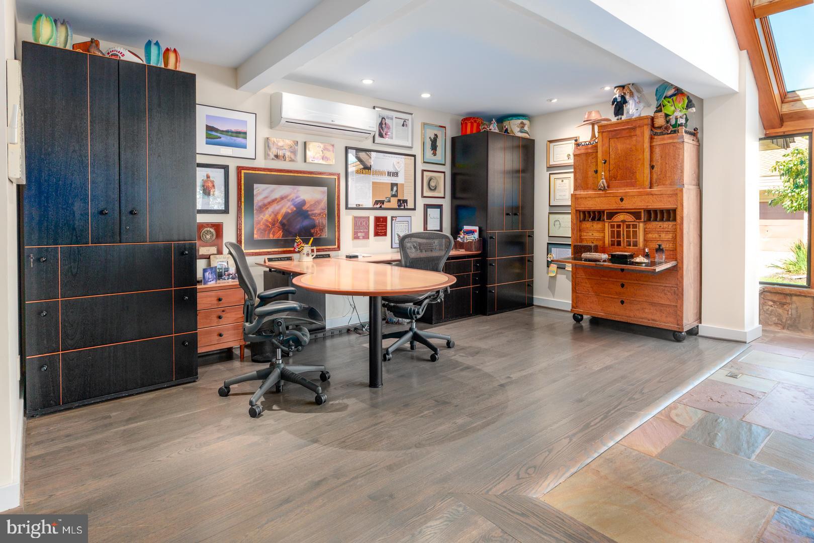 BENNETT POINT - Residential