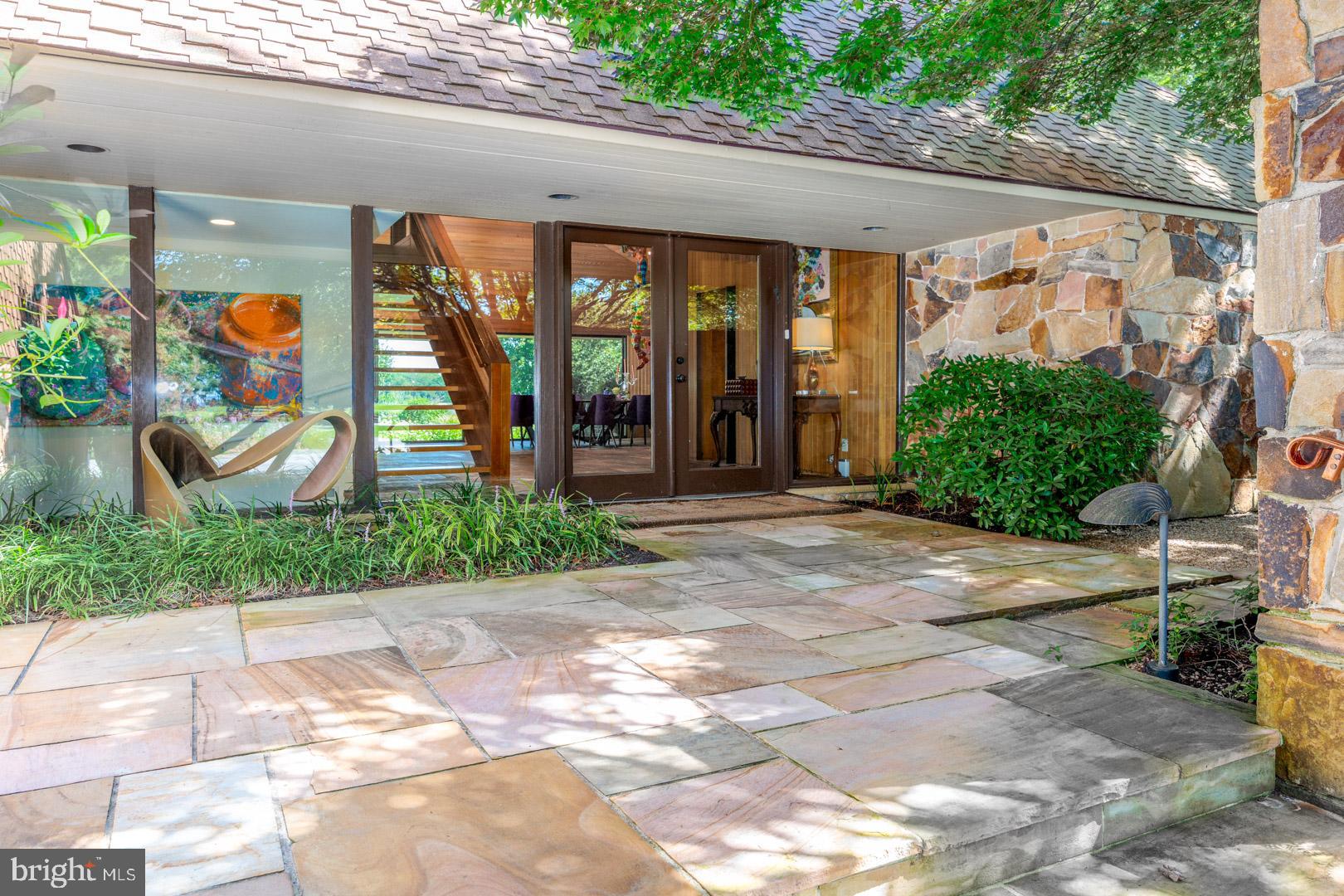 BENNETT POINT - Residential