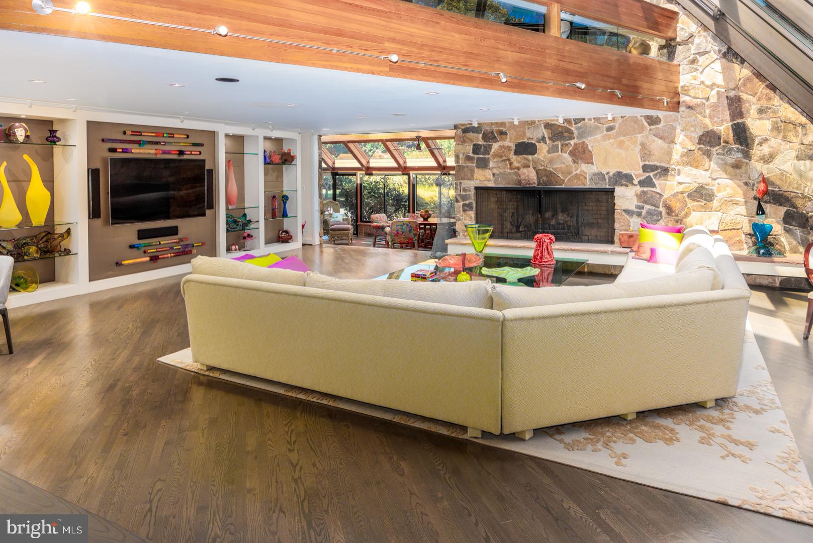 BENNETT POINT - Residential