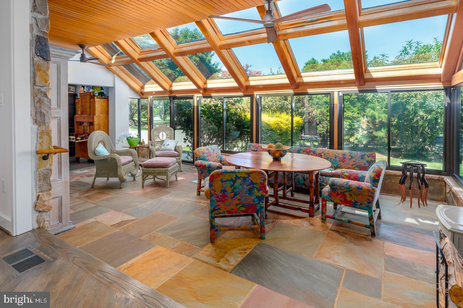 BENNETT POINT - Residential