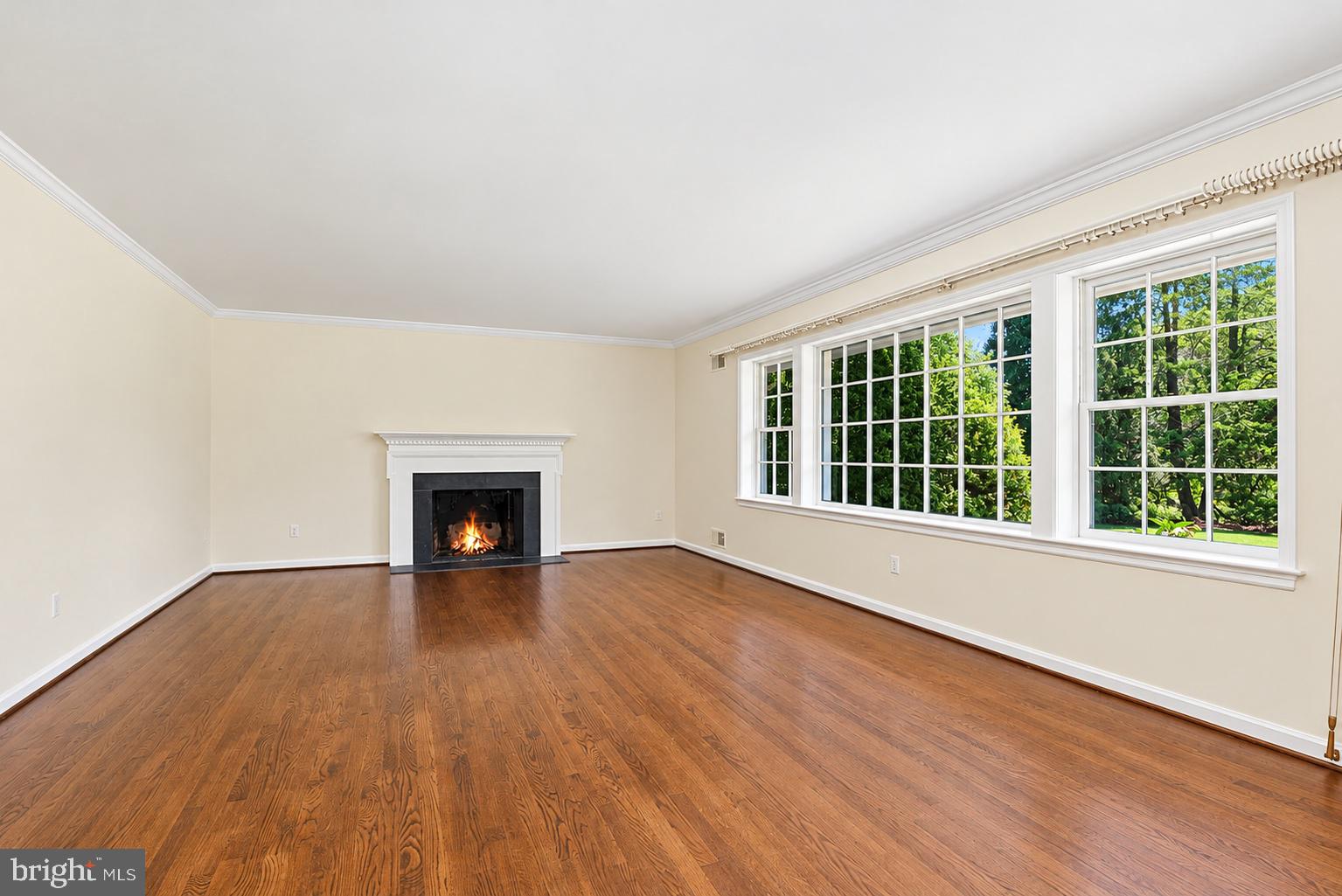 11009 CRIPPLEGATE ROAD