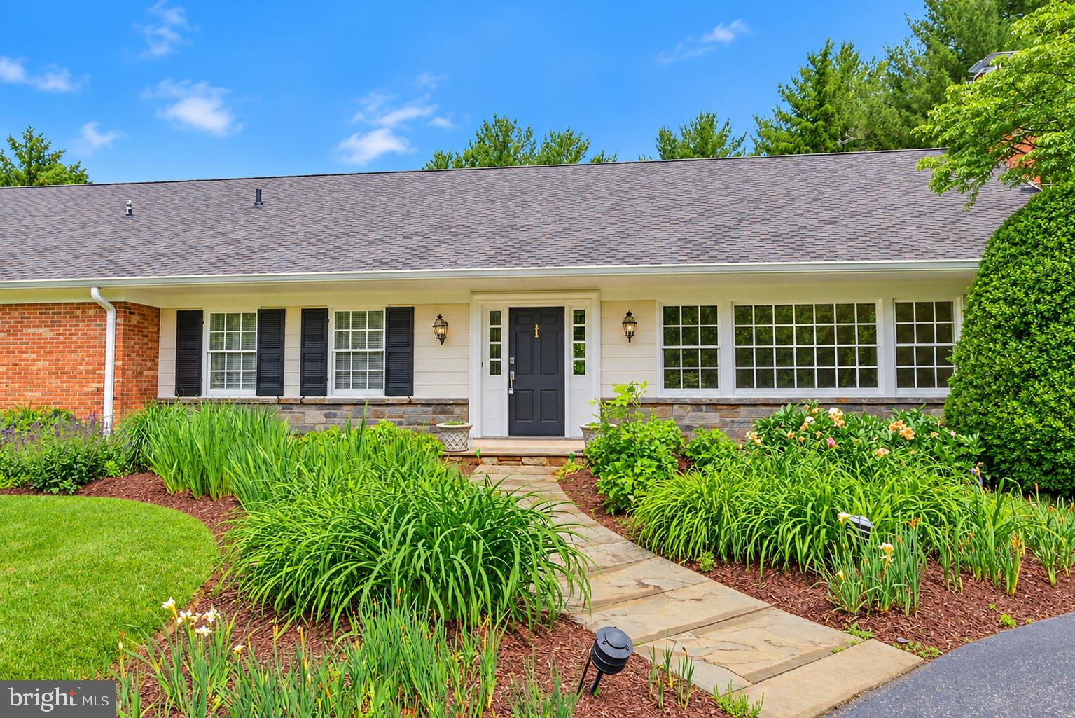 11009 CRIPPLEGATE ROAD
