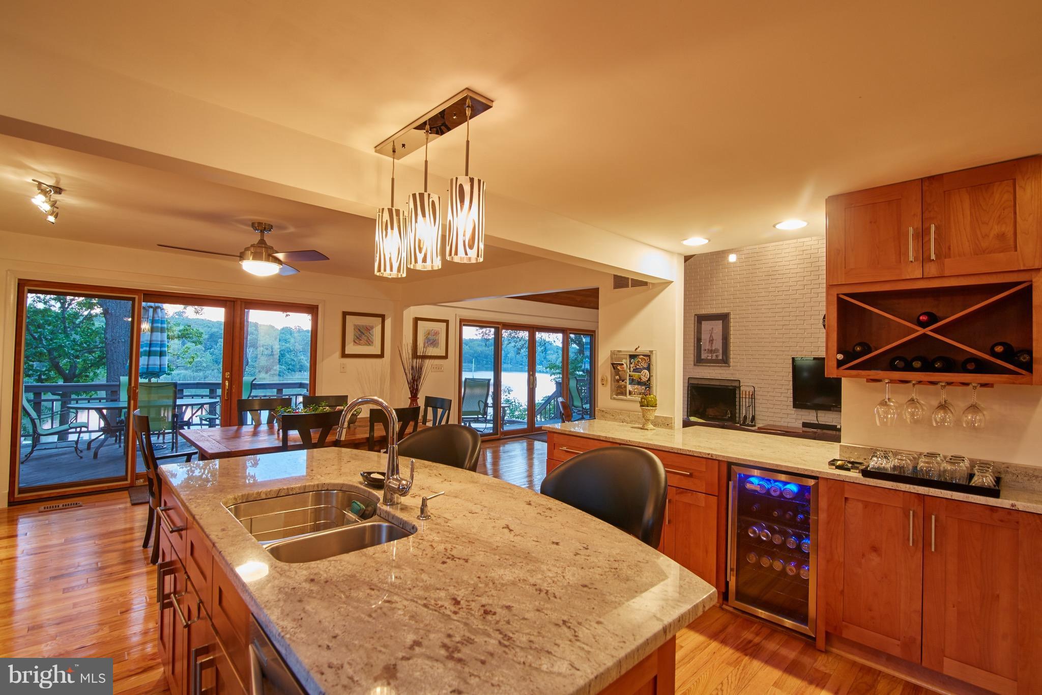 HOLLY HILL HARBOR - Residential