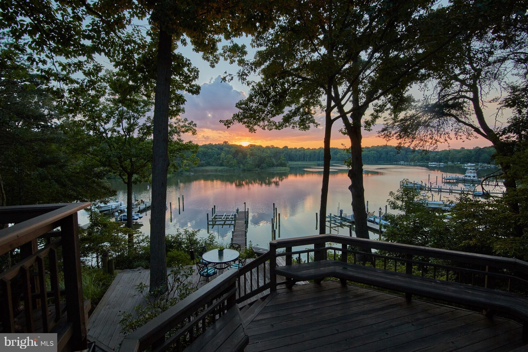 HOLLY HILL HARBOR - Residential