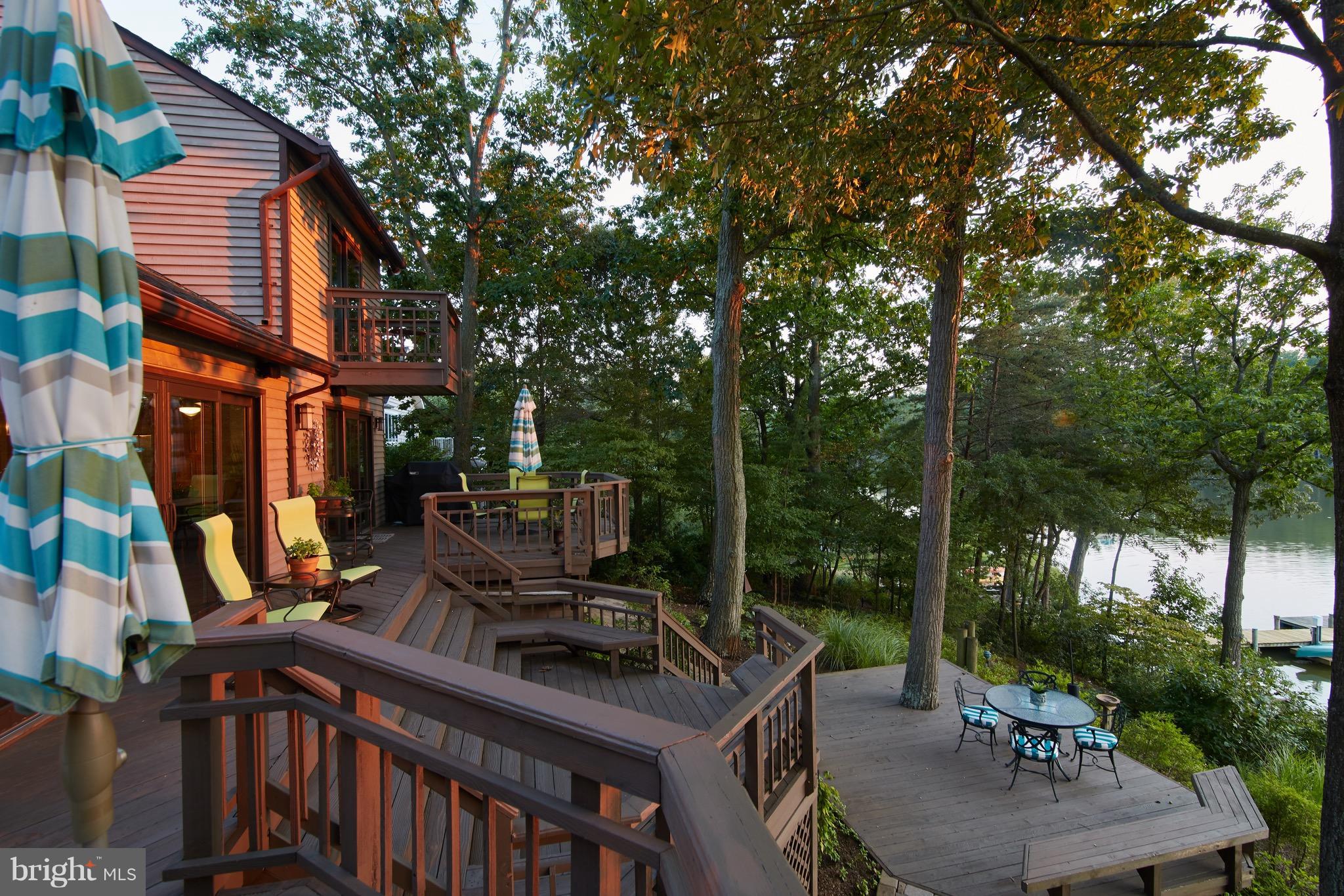 HOLLY HILL HARBOR - Residential