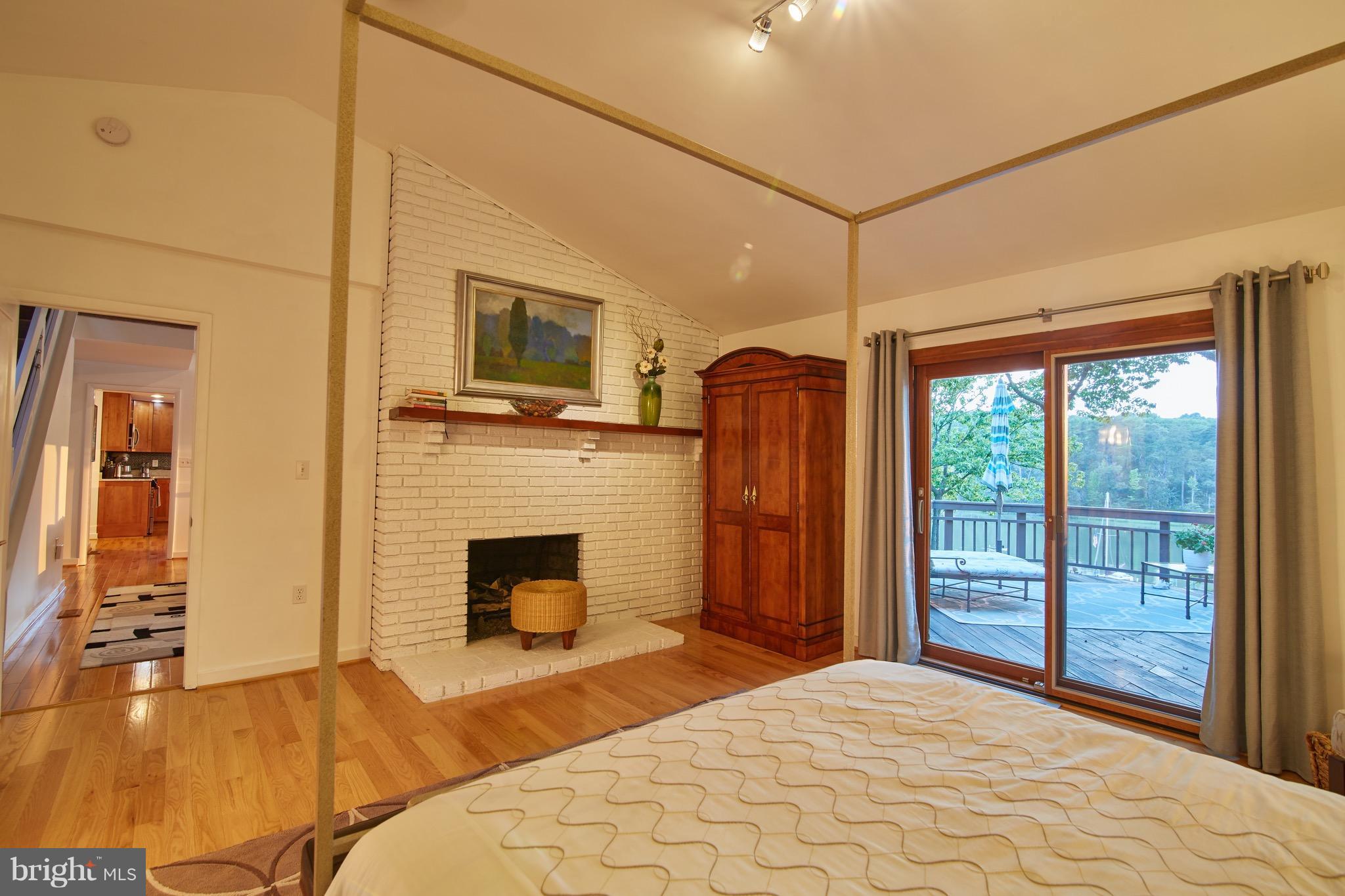 HOLLY HILL HARBOR - Residential