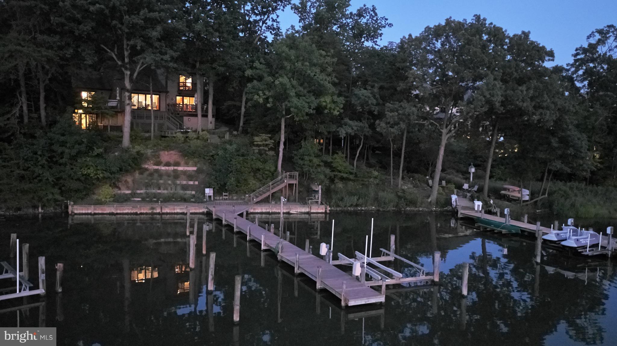 HOLLY HILL HARBOR - Residential