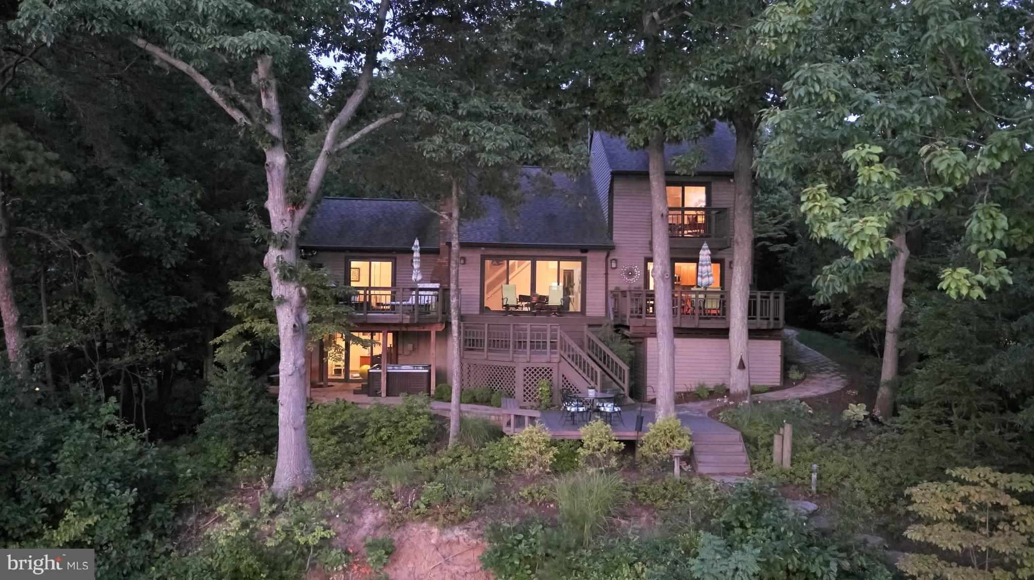 HOLLY HILL HARBOR - Residential