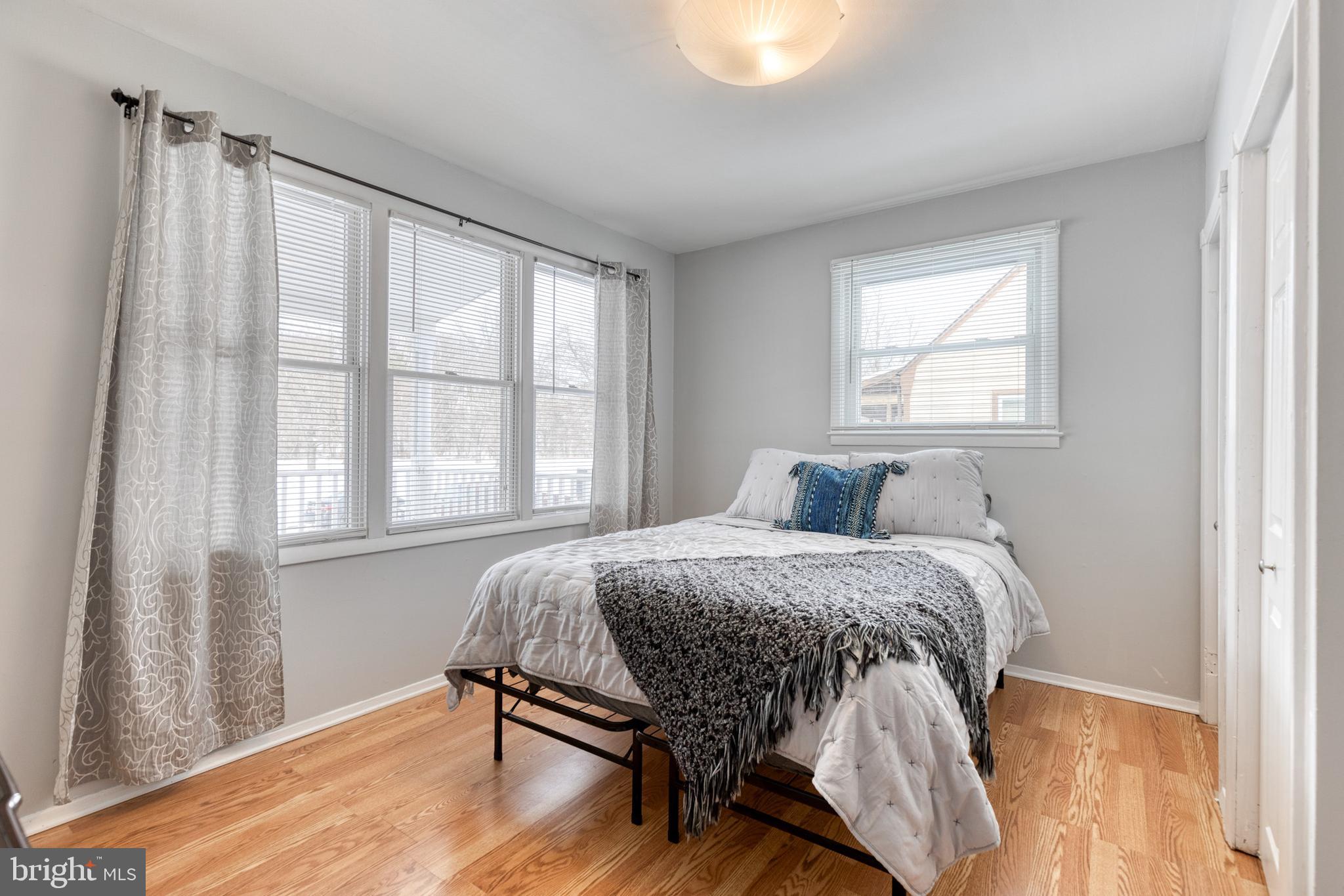 SILVER CREEK - Residential