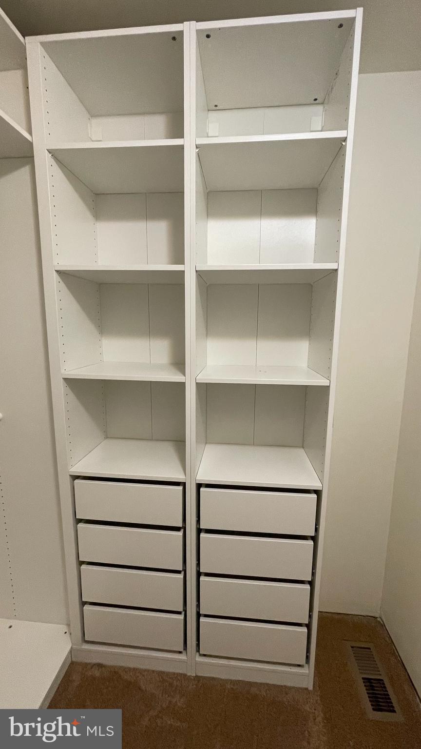 BELMONT ESTATES - Residential Lease