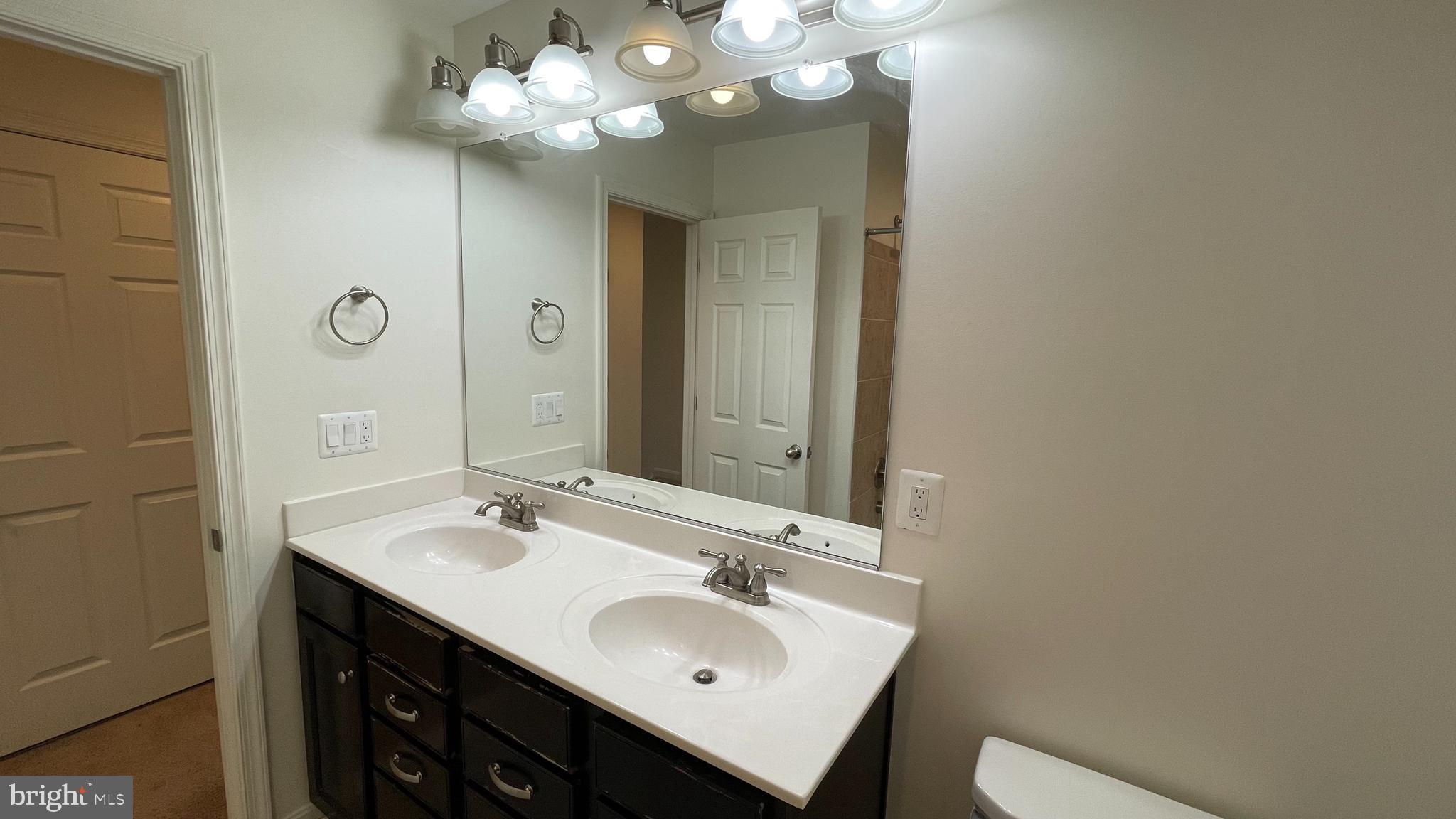 BELMONT ESTATES - Residential Lease