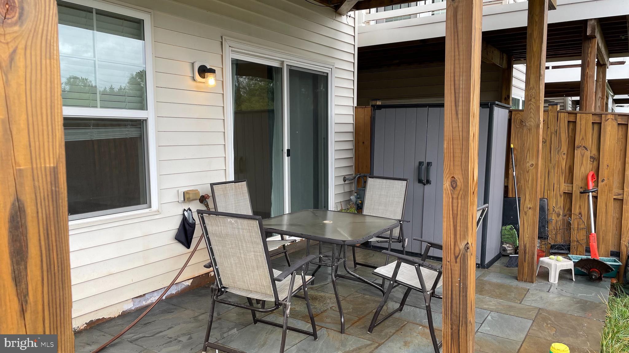 BELMONT ESTATES - Residential Lease