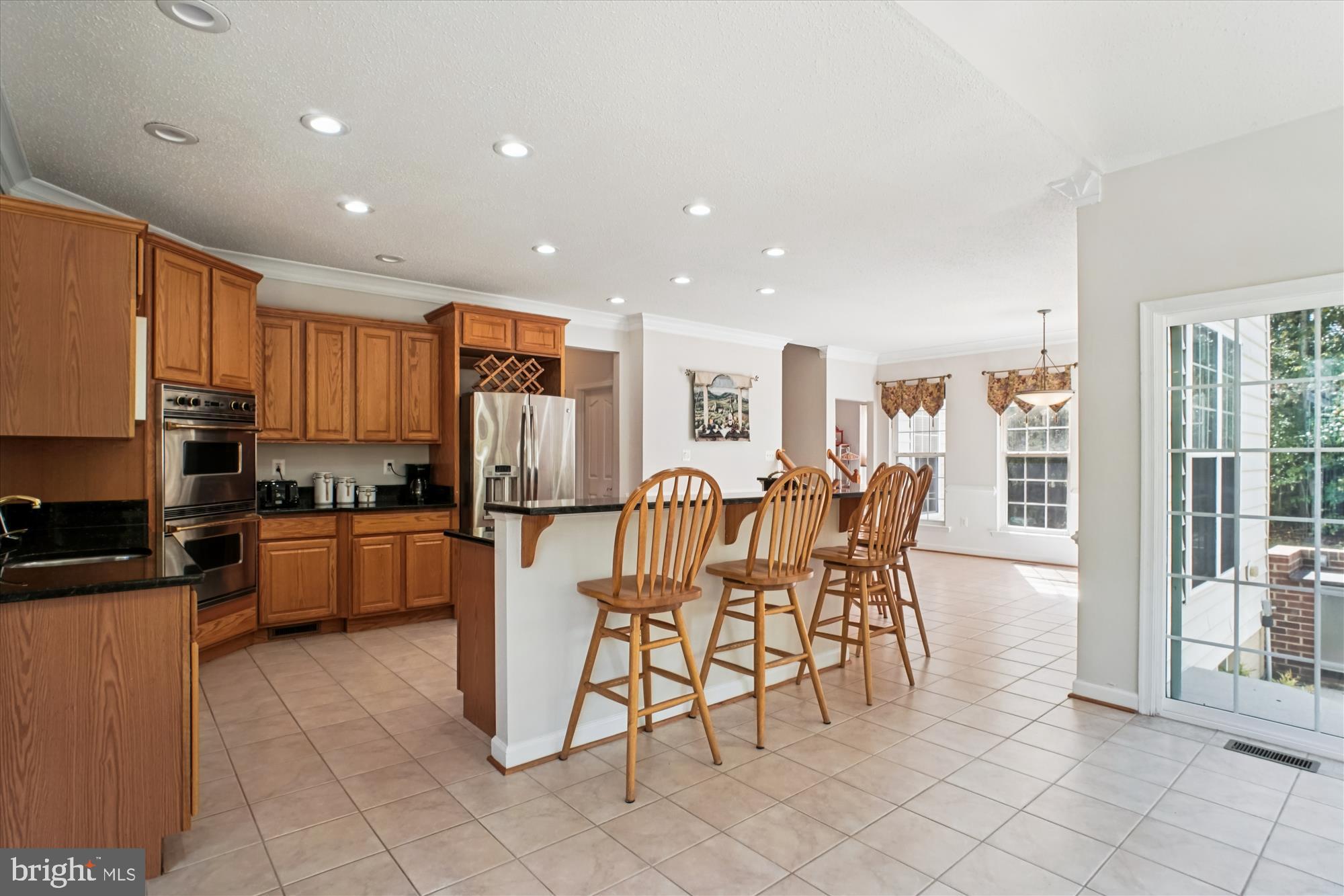 LONGMEADE - Residential