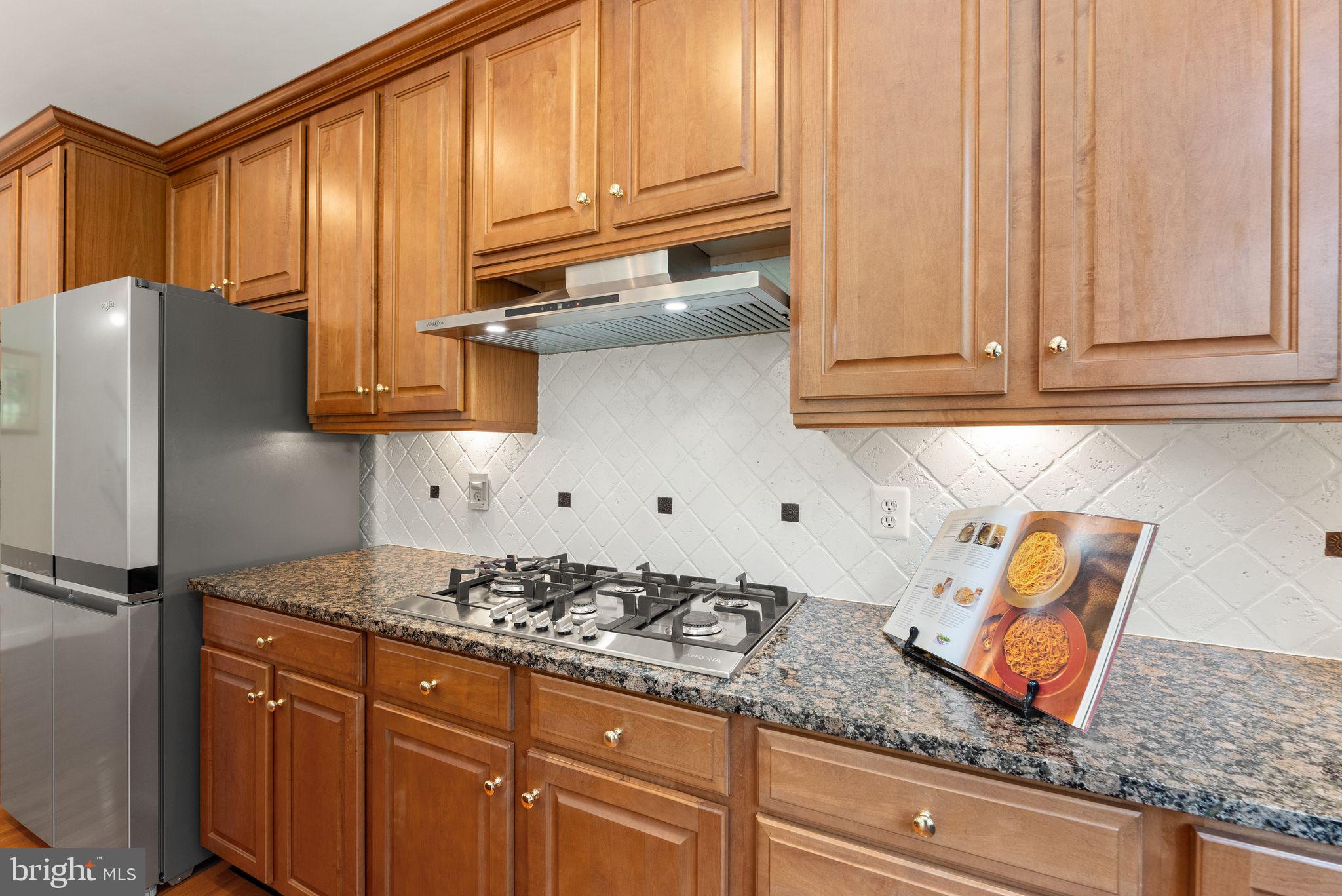 SHENSTONE - Residential