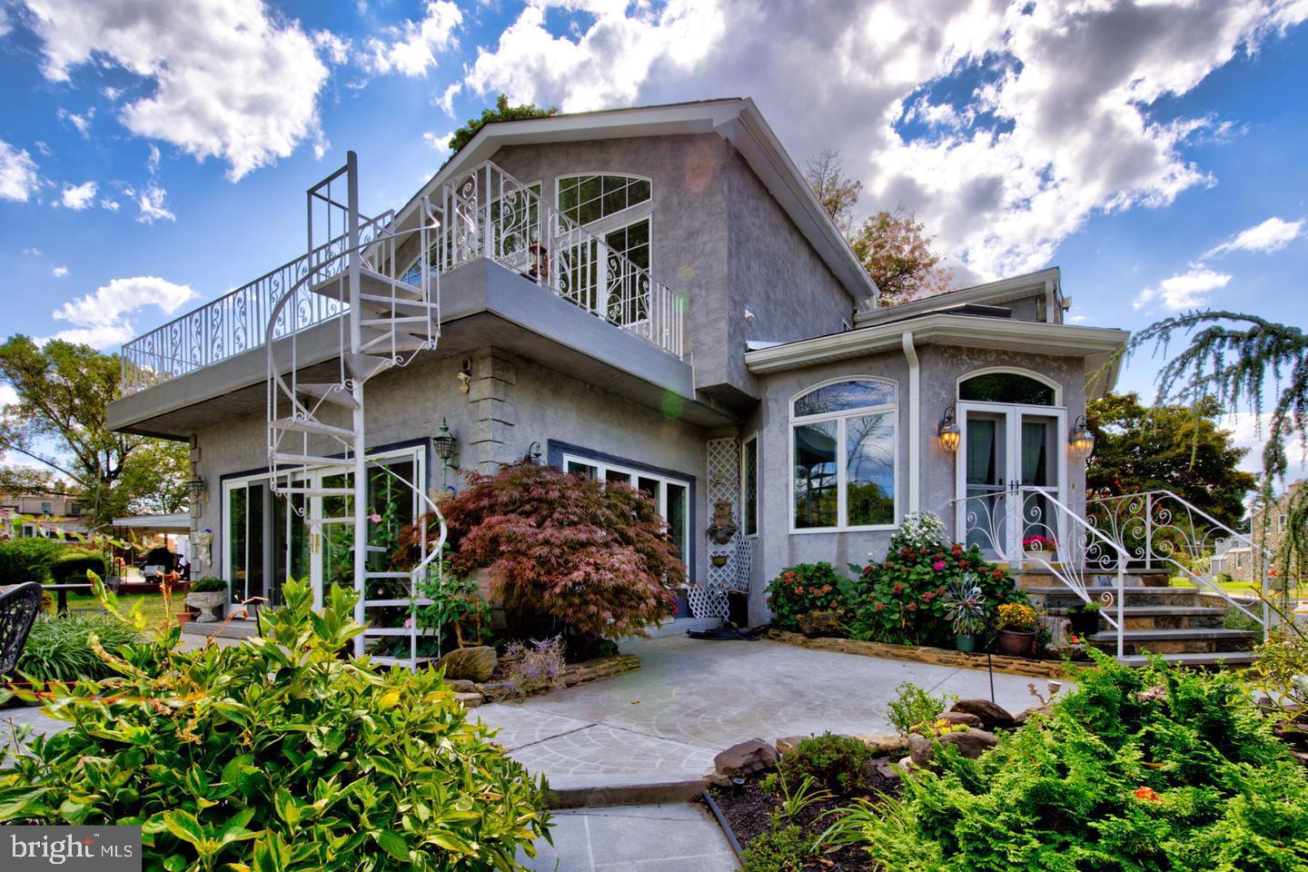 TERRACED HILLS - Residential