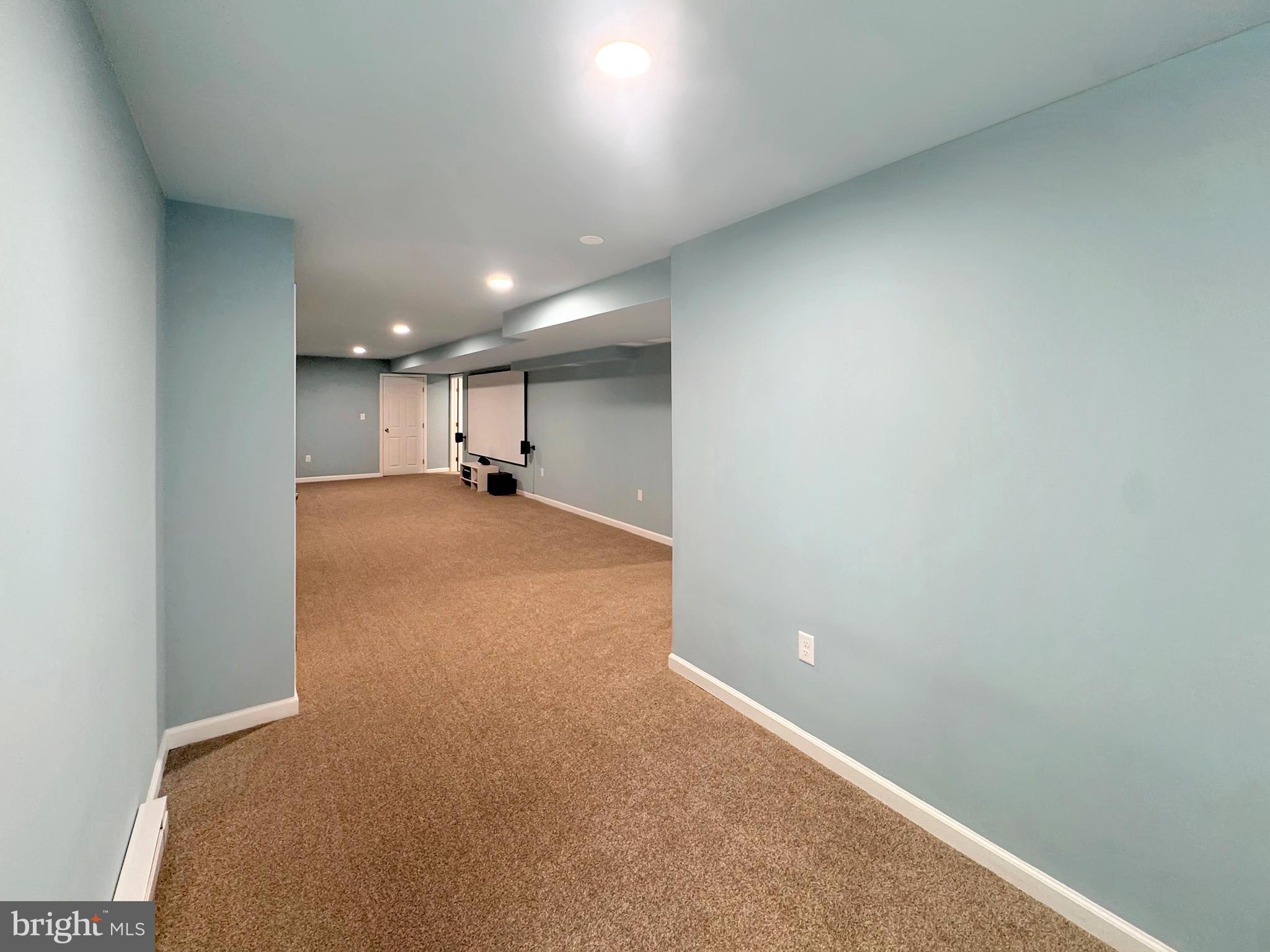 COLLEGEVILLE CROSS - Residential