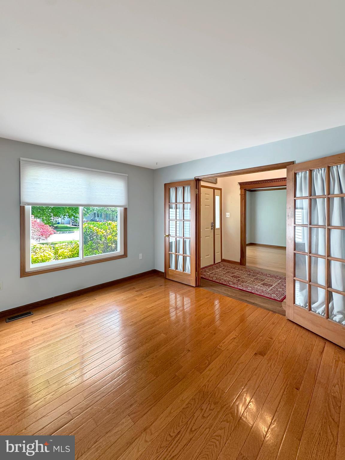 COLLEGEVILLE CROSS - Residential