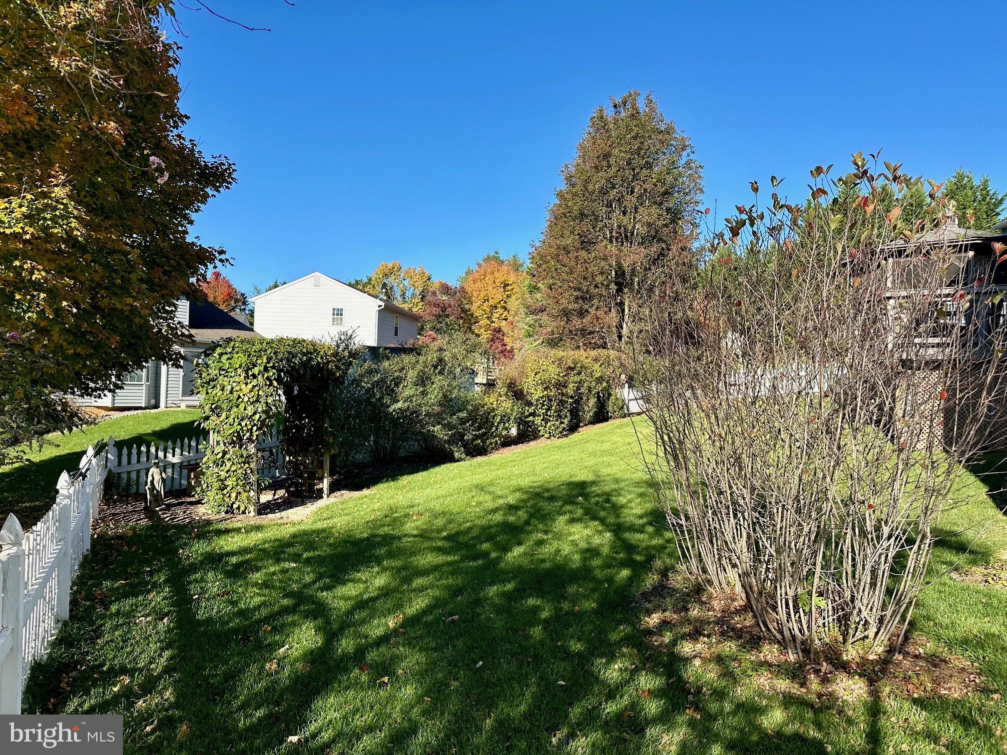 ELDERSBURG ESTATES - Residential