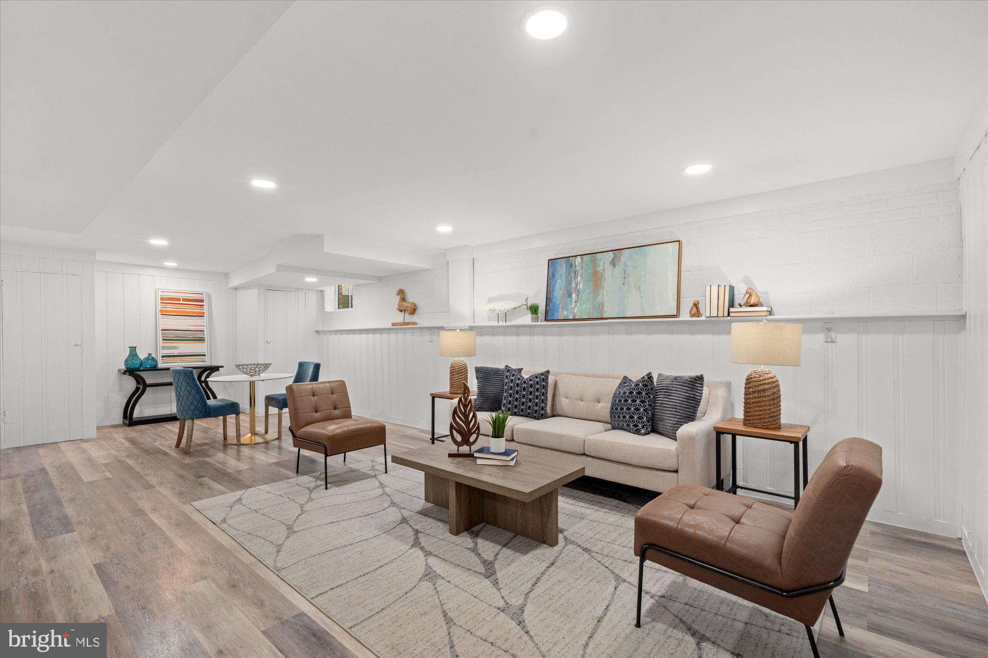 HOLLIN HALL VILLAGE - Residential