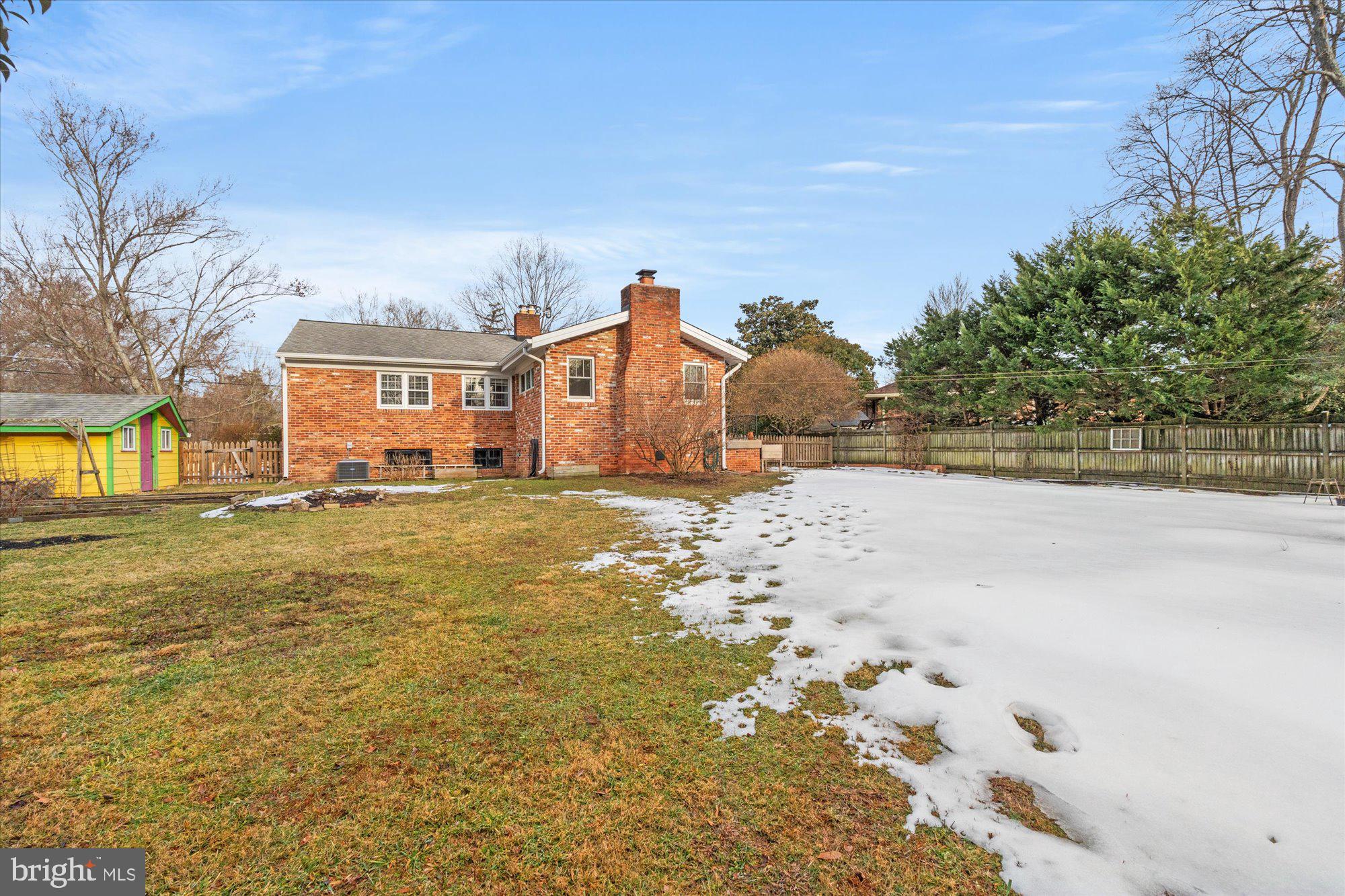 HOLLIN HALL VILLAGE - Residential