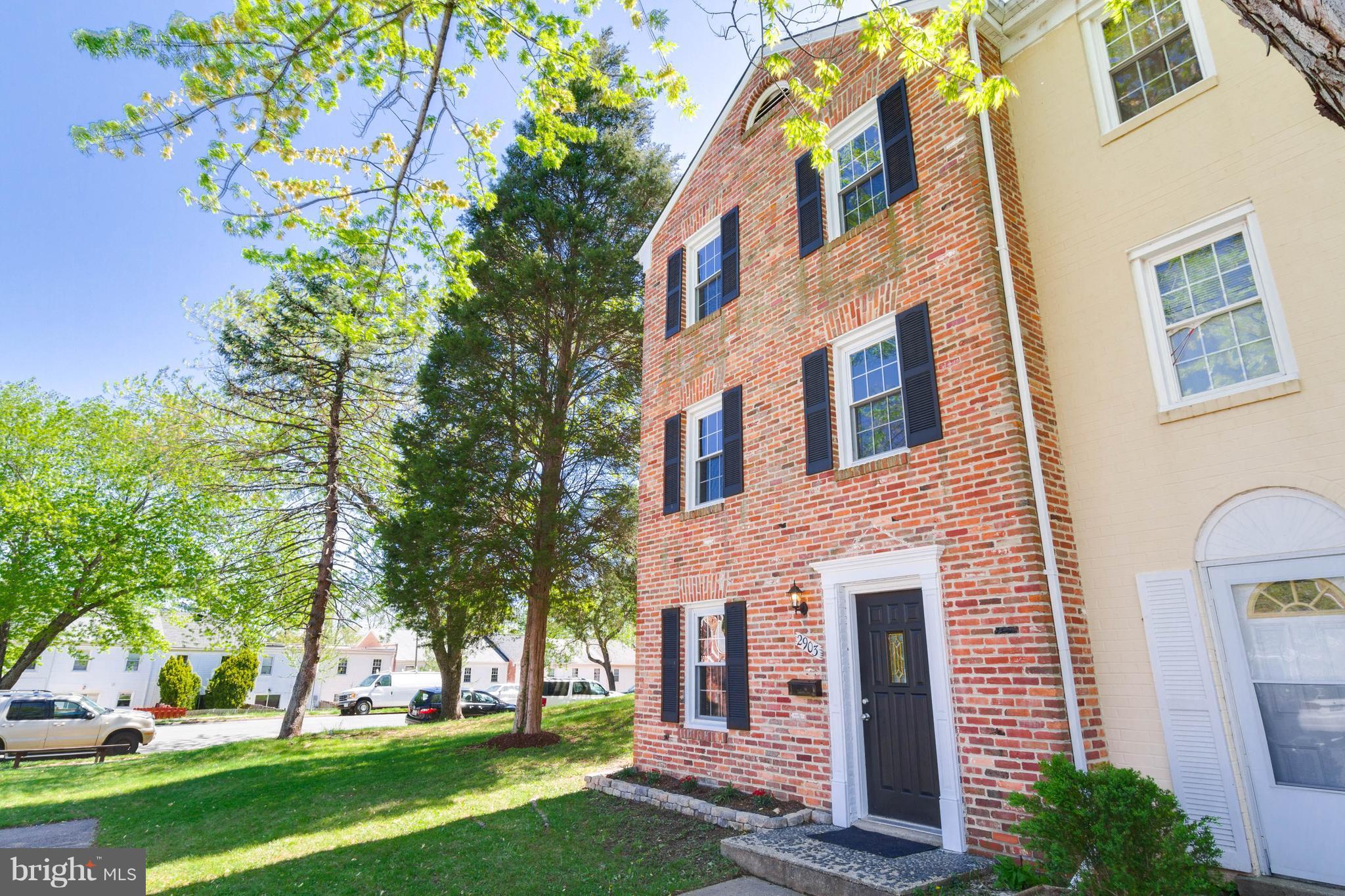 GEORGETOWN VILLAGE - Residential