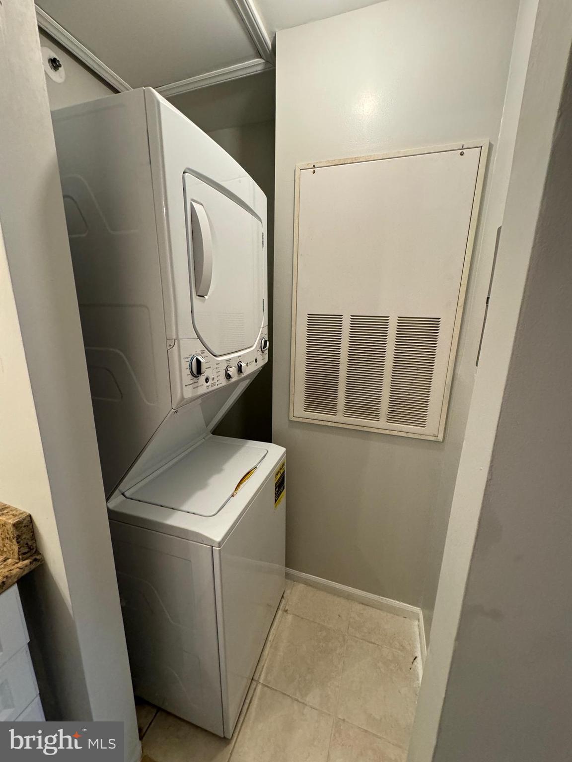 GABLES OF TUCKERMAN - Residential Lease