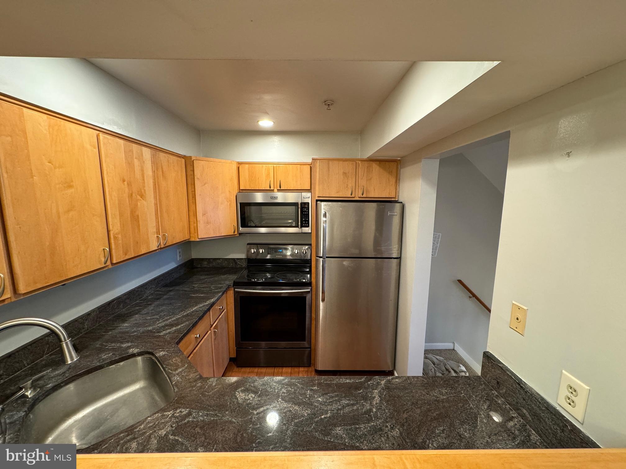 GABLES OF TUCKERMAN - Residential Lease