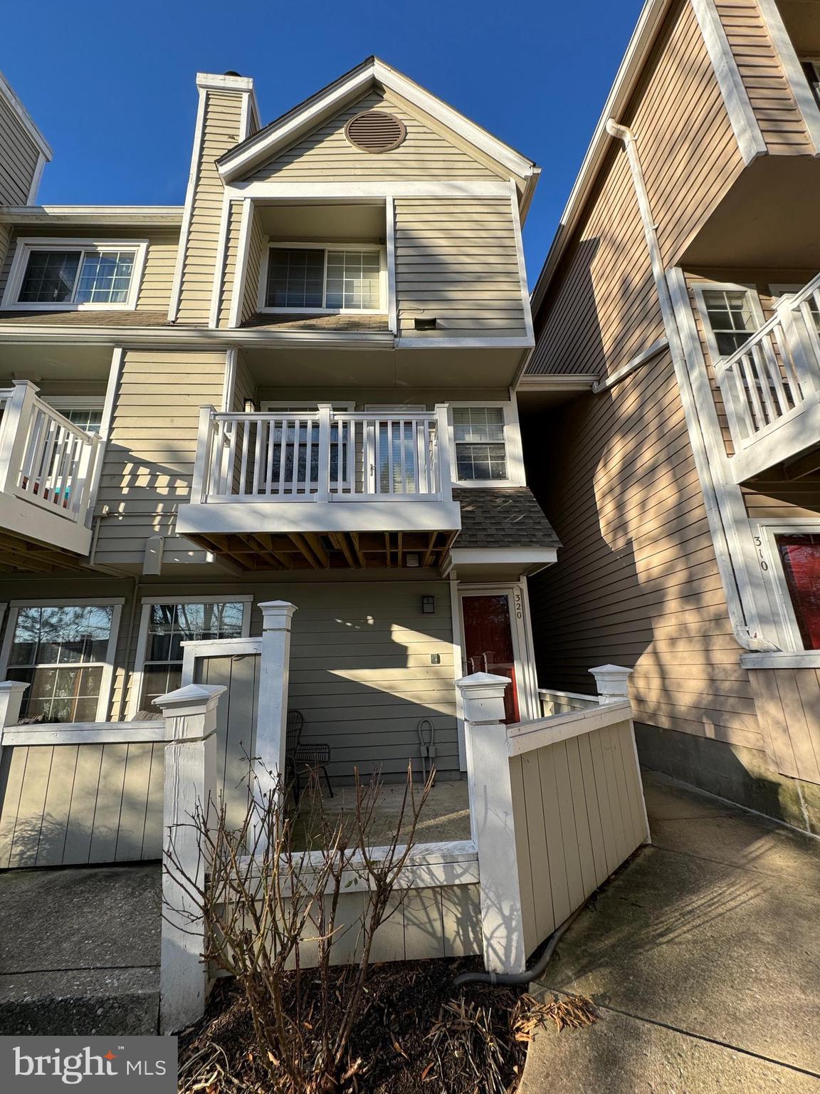 GABLES OF TUCKERMAN - Residential Lease