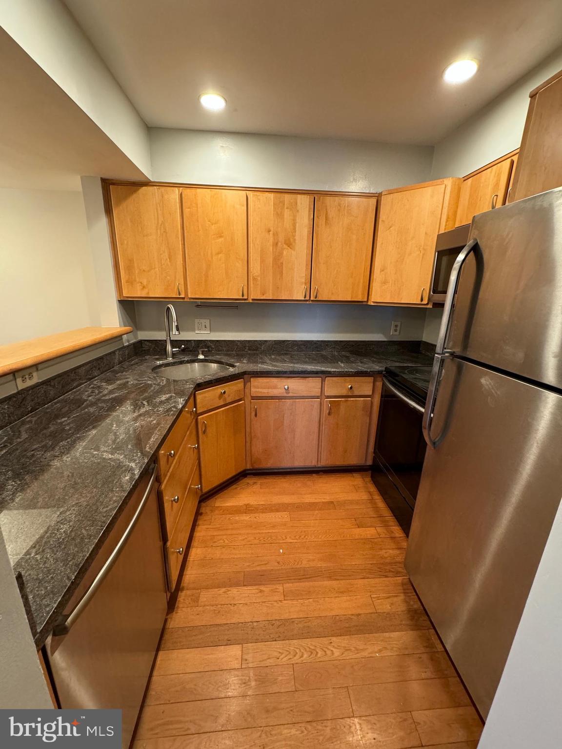 GABLES OF TUCKERMAN - Residential Lease