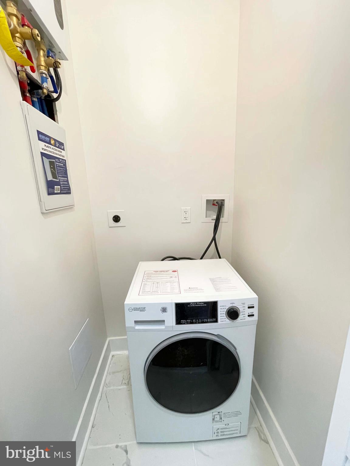 WEST PHILADELPHIA - Residential Lease