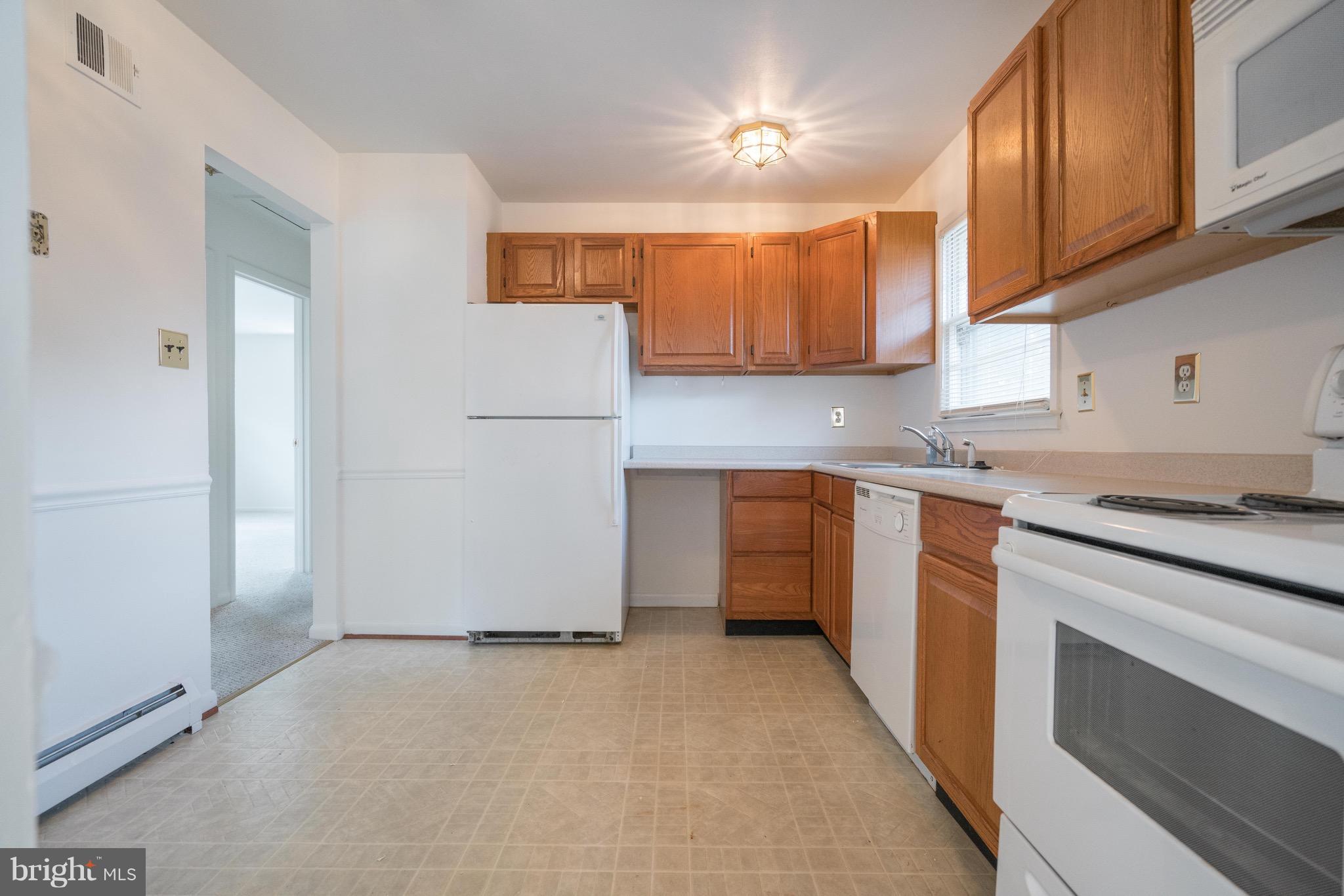 DALE CITY - Residential