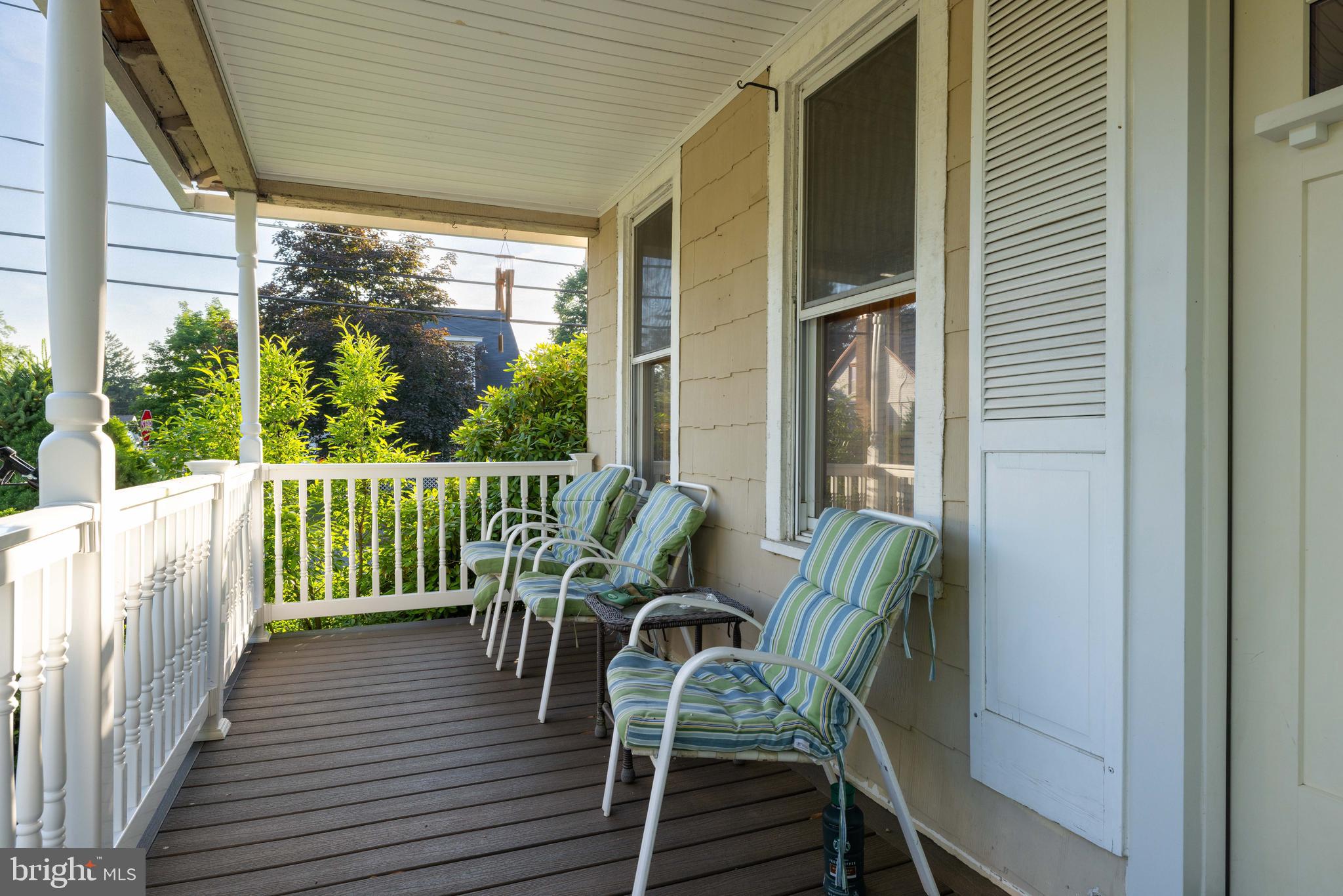 401 WOODLAWN -03