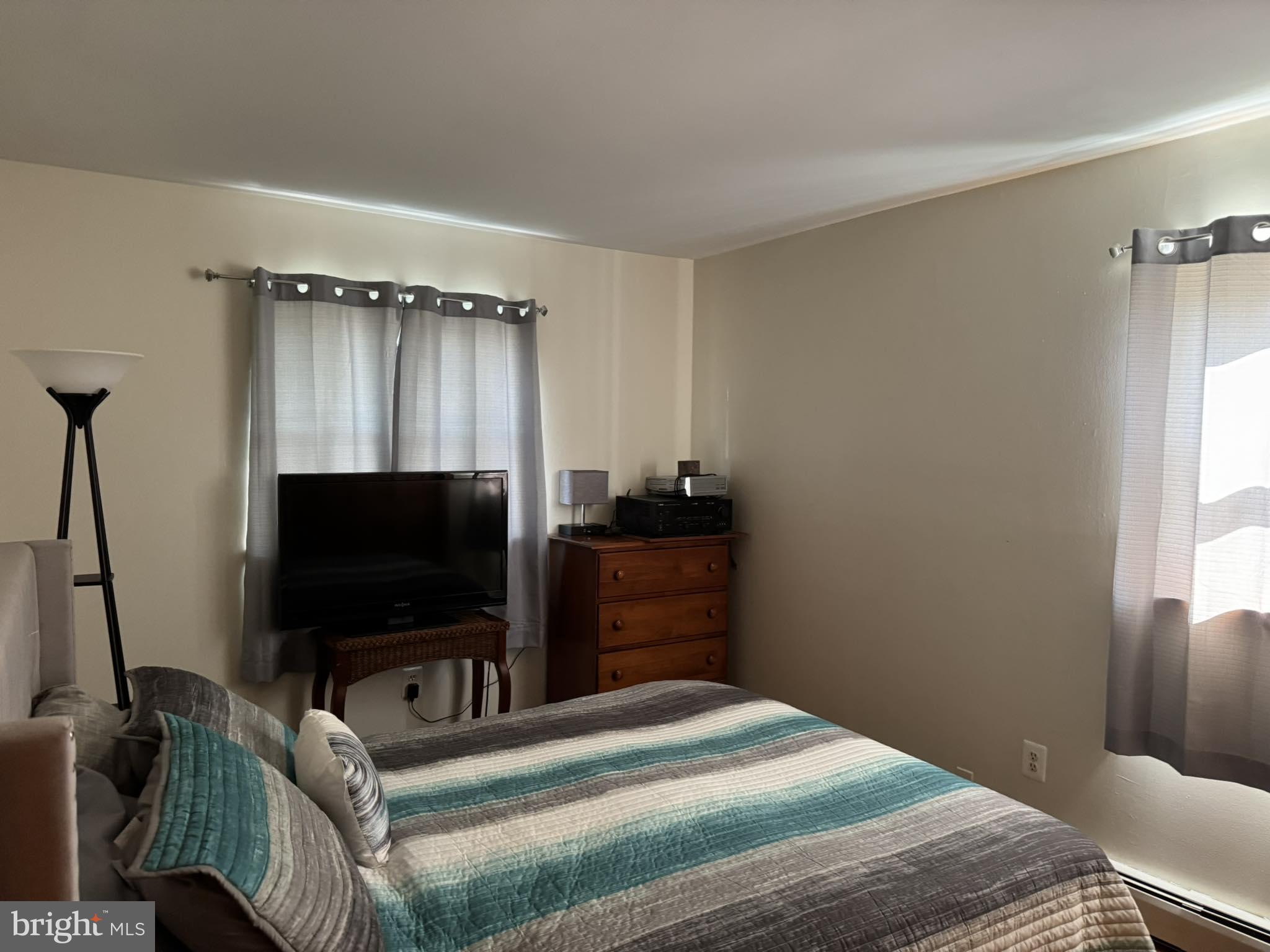 WEST GATE OF LOMOND - Residential Lease