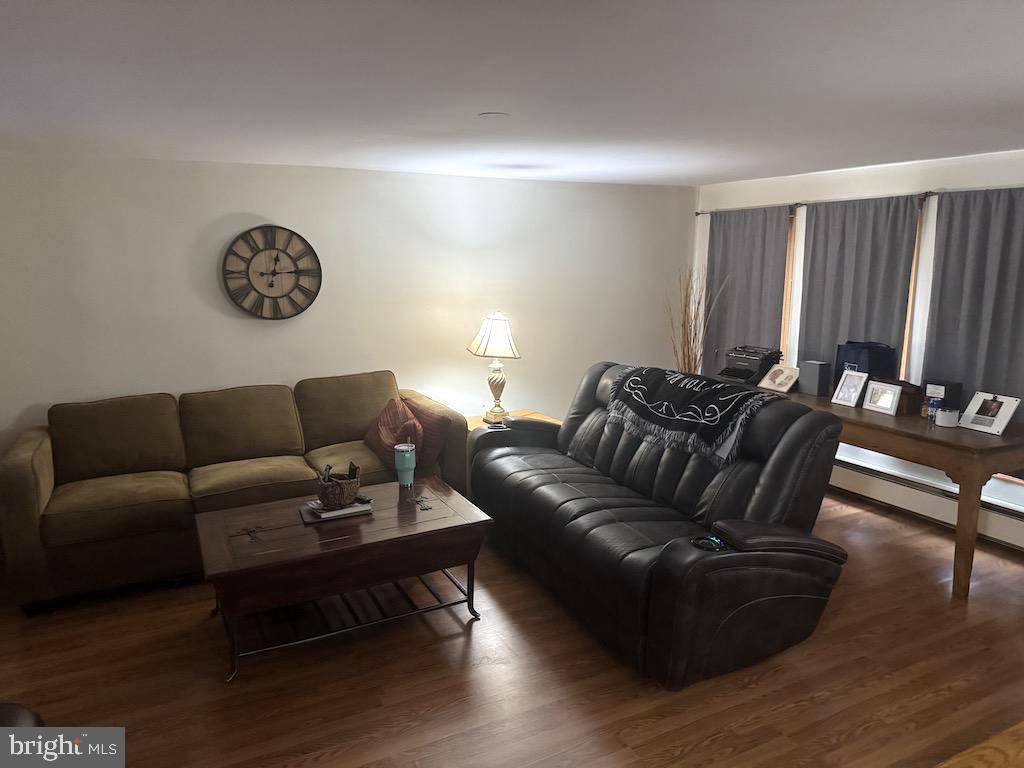 WEST GATE OF LOMOND - Residential Lease