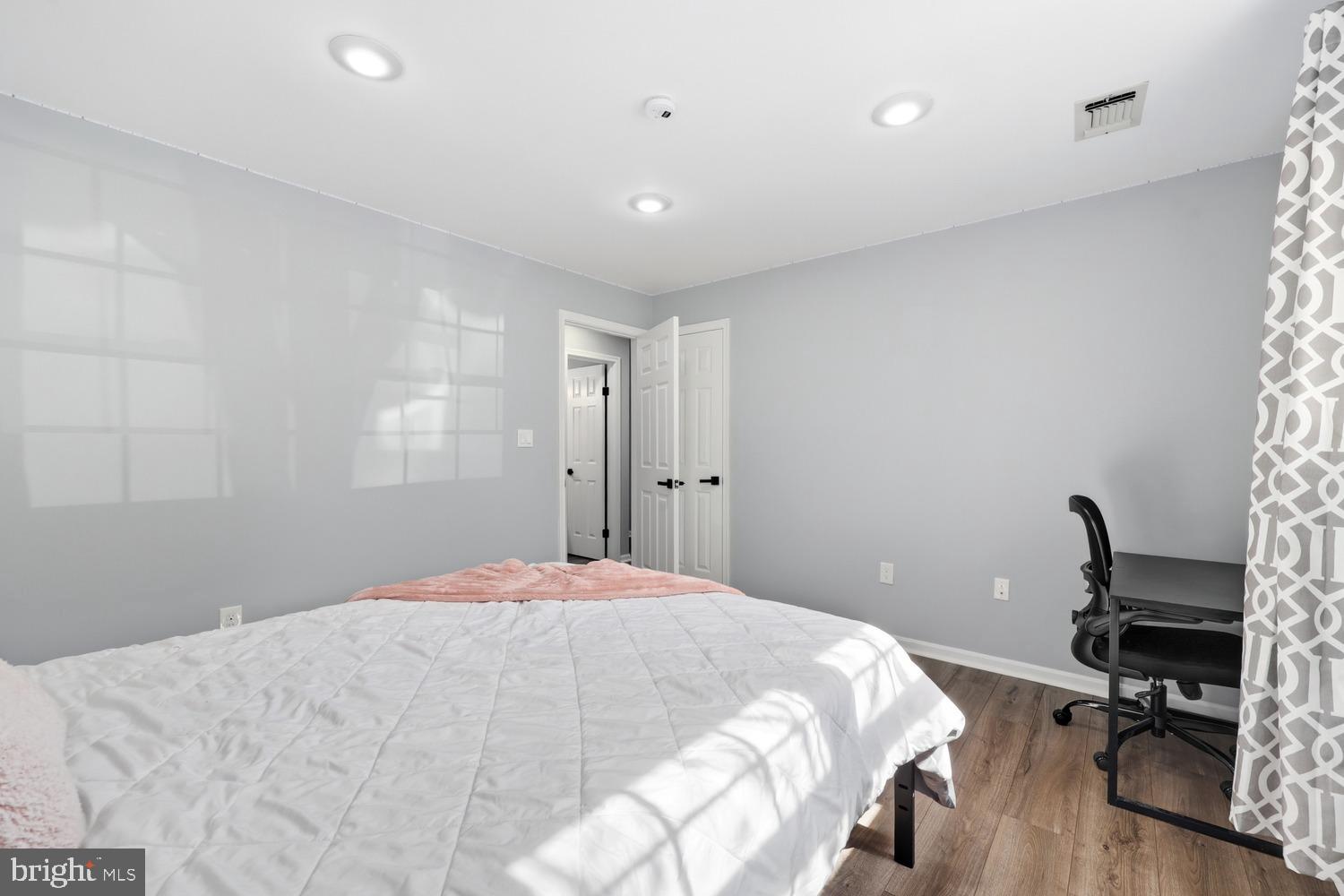 CENTER TERRACE - Residential