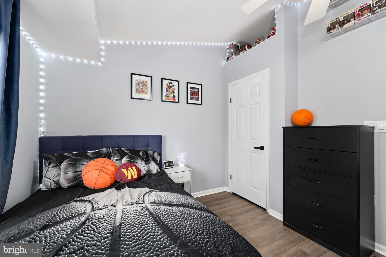 CENTER TERRACE - Residential