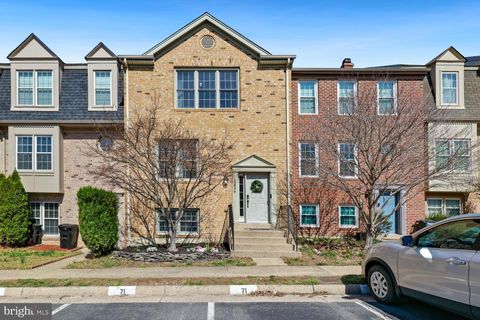 13834 COLEMAN COURT CENTREVILLE VA 20120