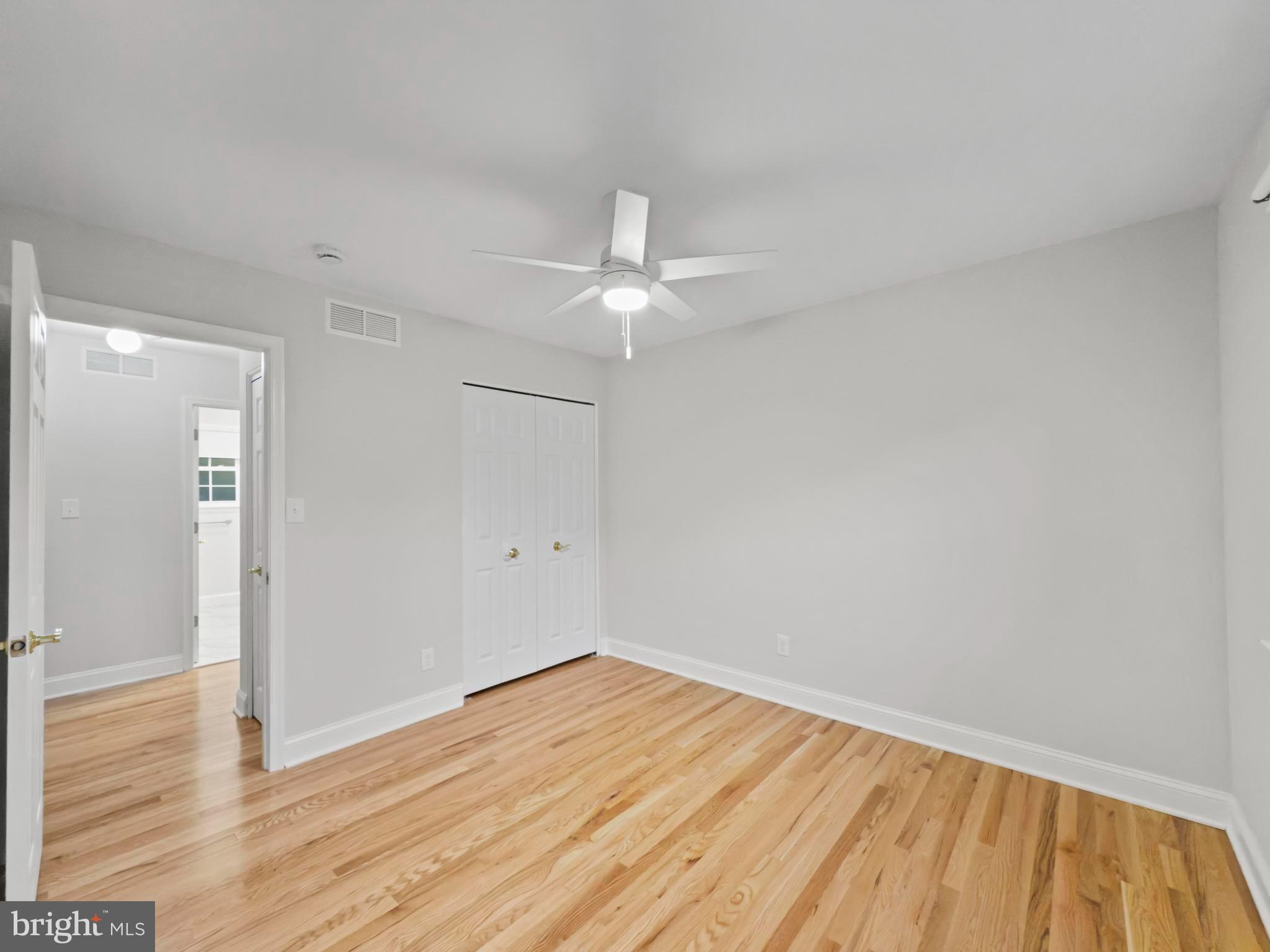 CHATEAU VALLEY - Residential Lease