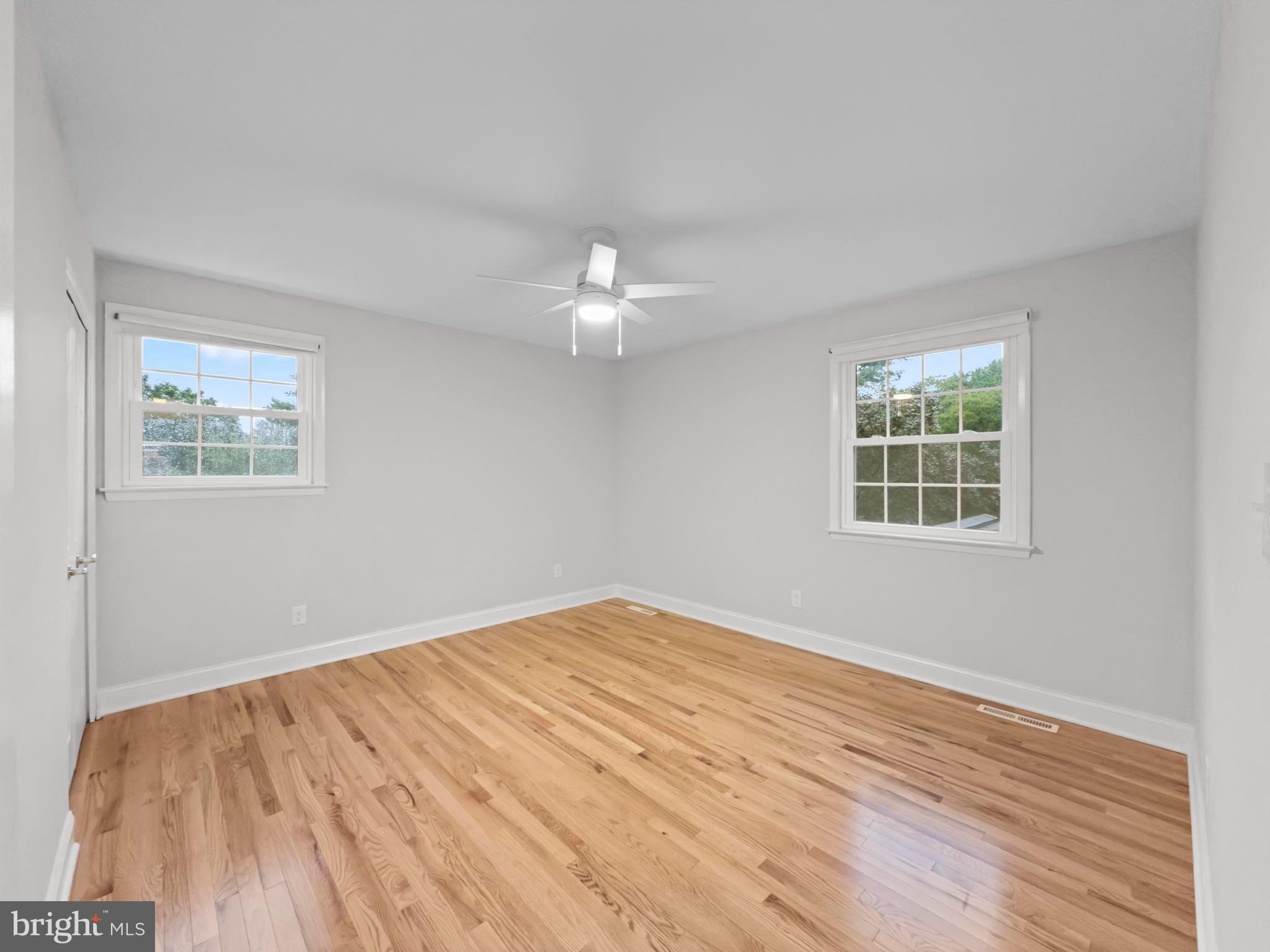 CHATEAU VALLEY - Residential Lease