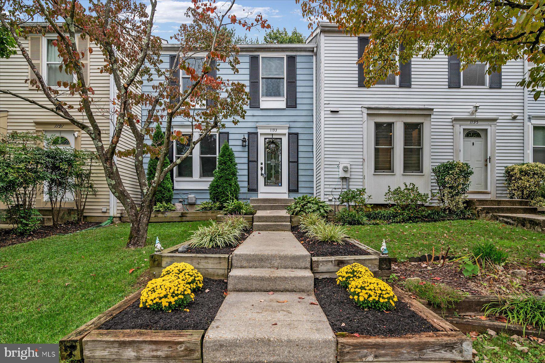 ULMSTEAD GARDENS - Residential