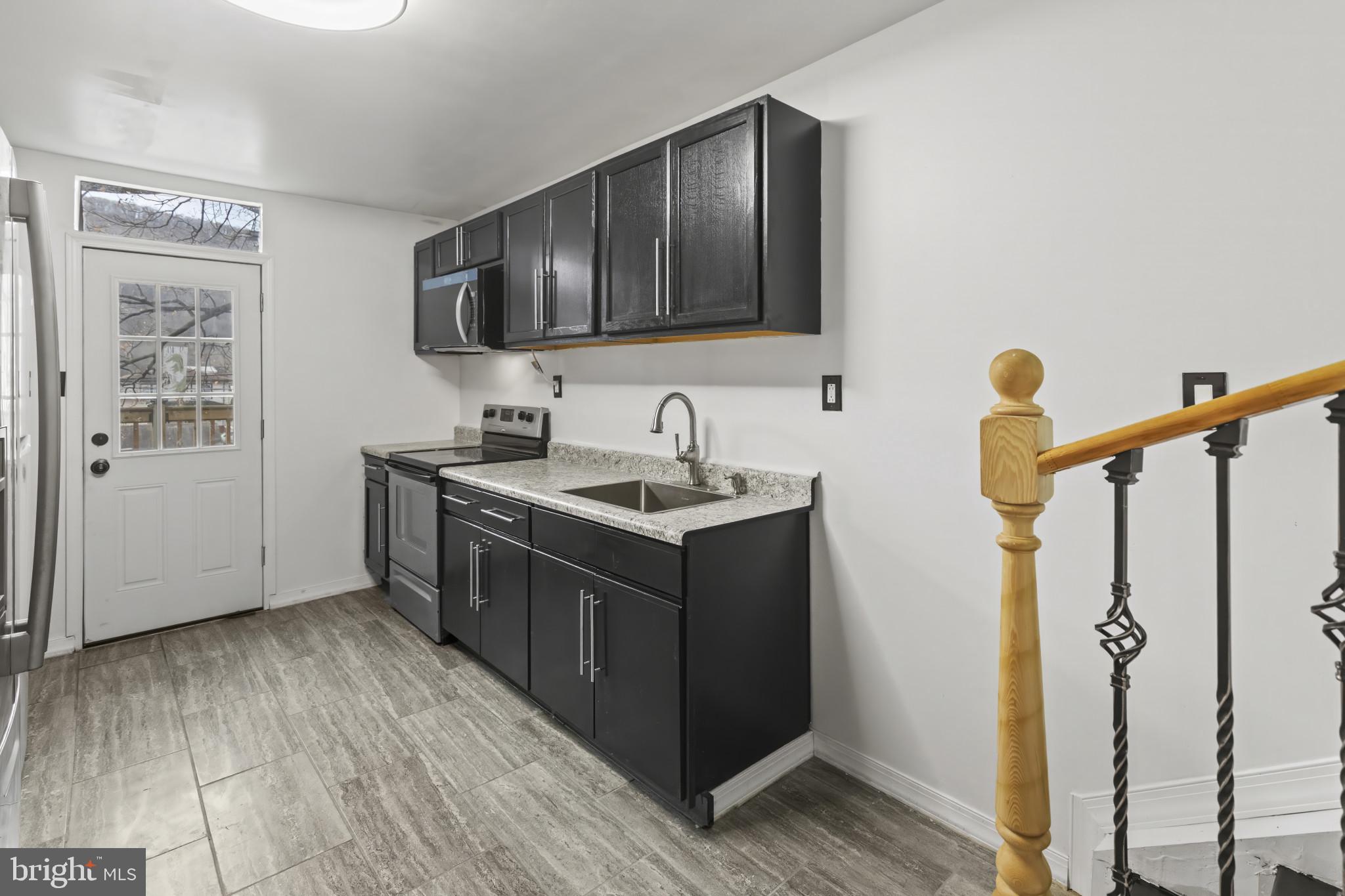 ASHLAND - Residential