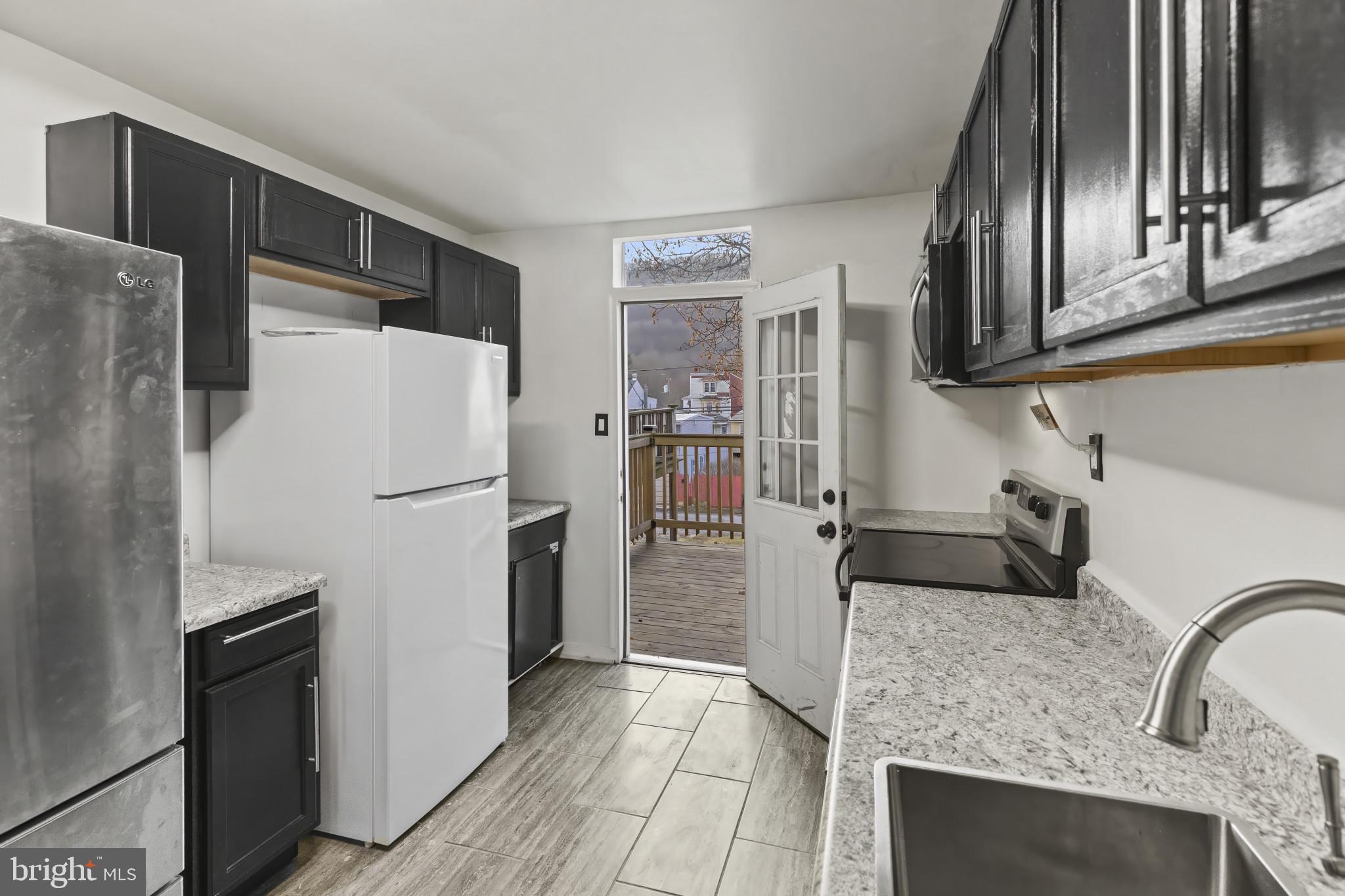 ASHLAND - Residential