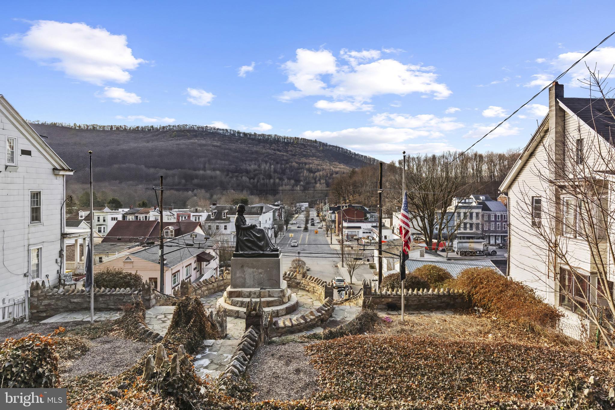 ASHLAND - Residential