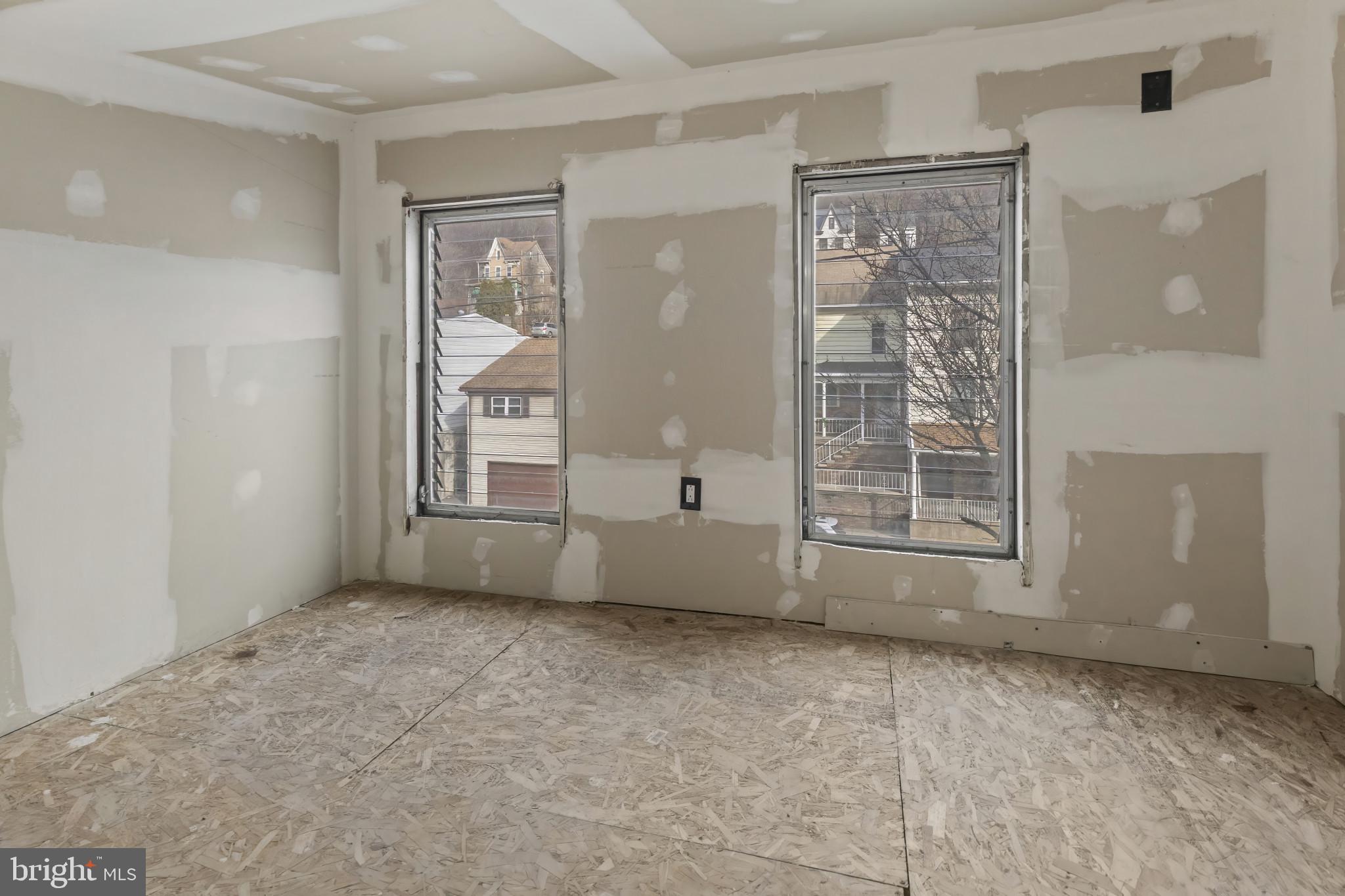 ASHLAND - Residential