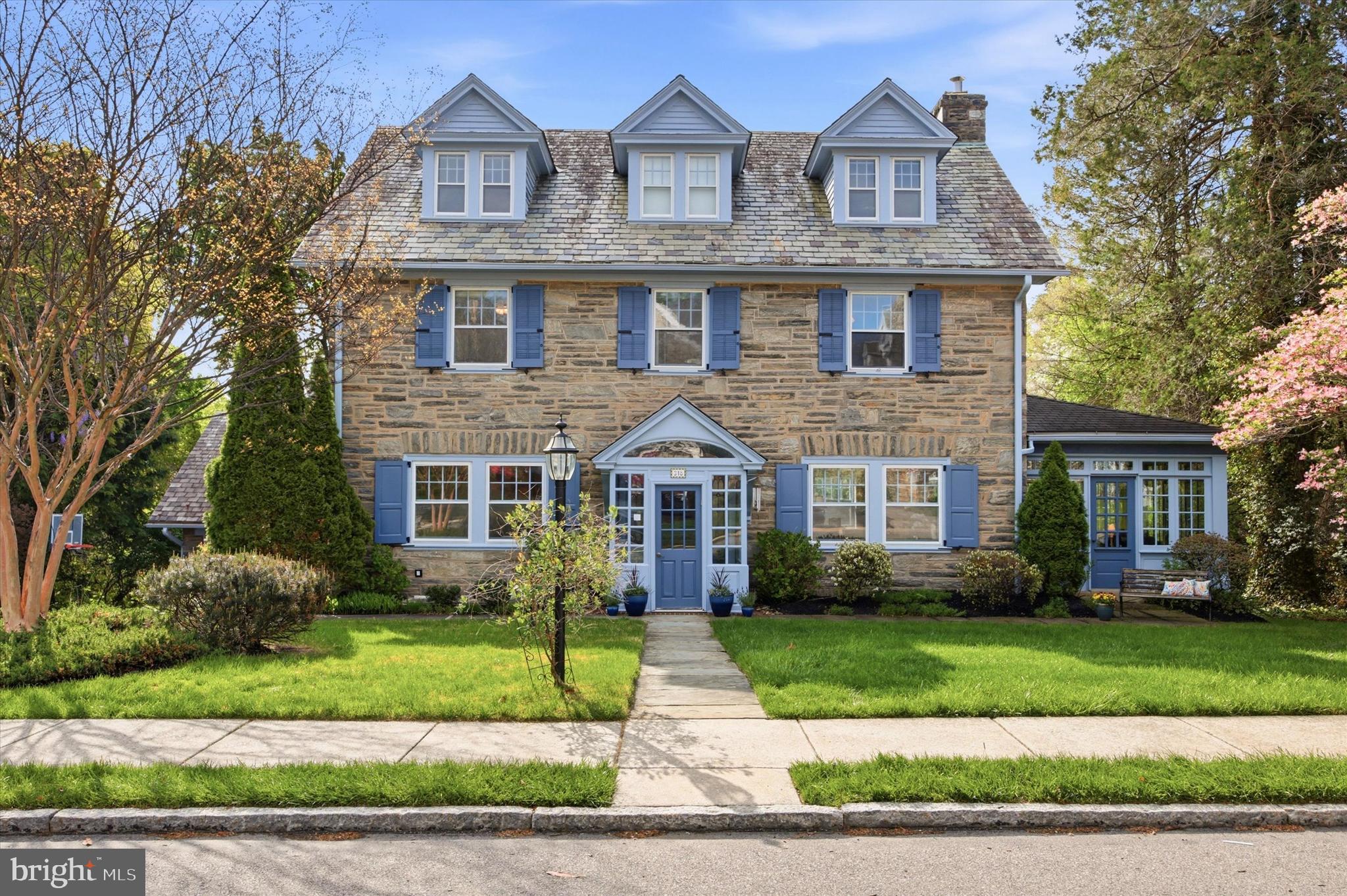 MERION STATION - Residential